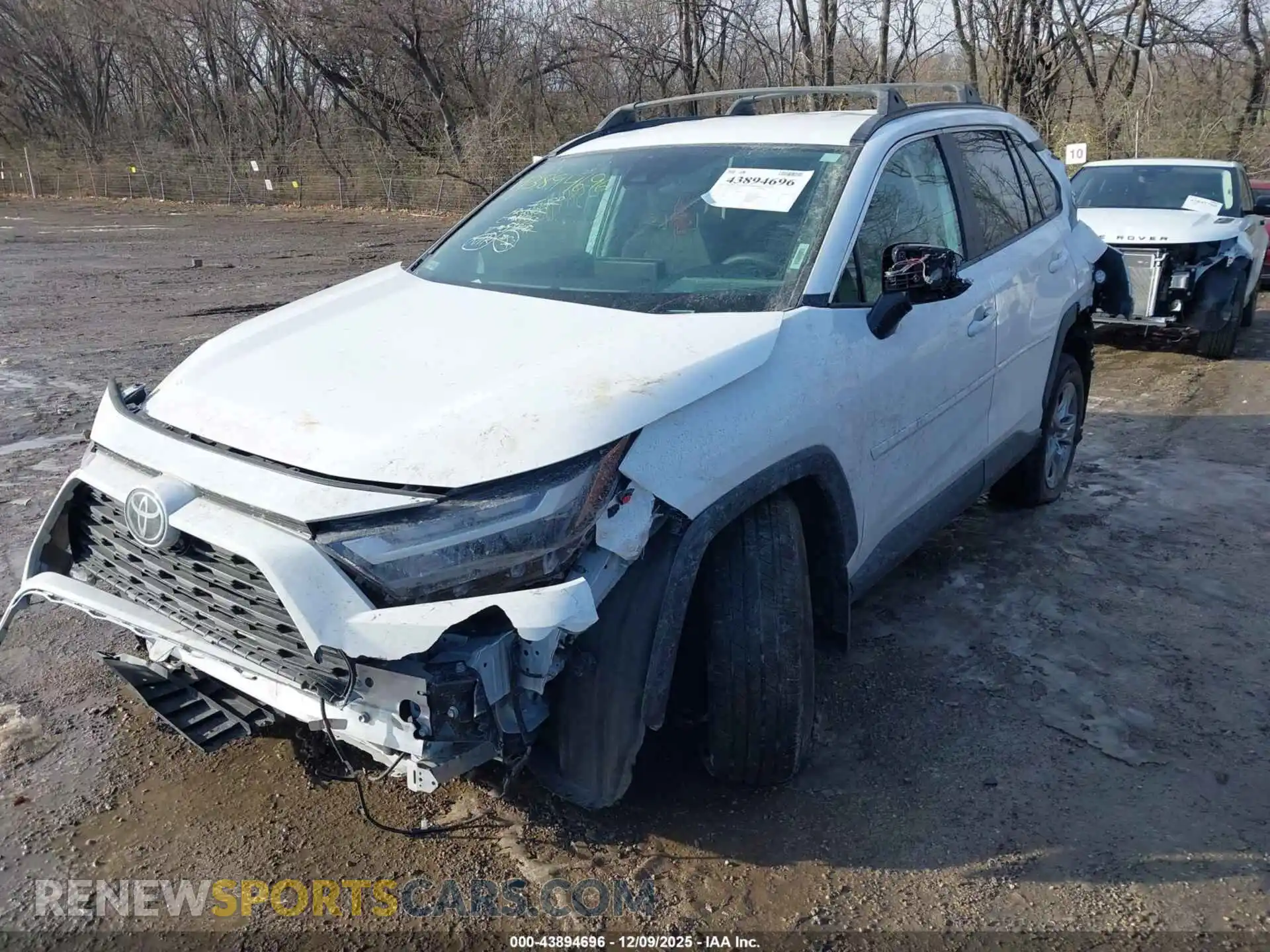 2 fotografías del automóvil dañado 2T3P1RFV0SW538182 TOYOTA RAV4 2025