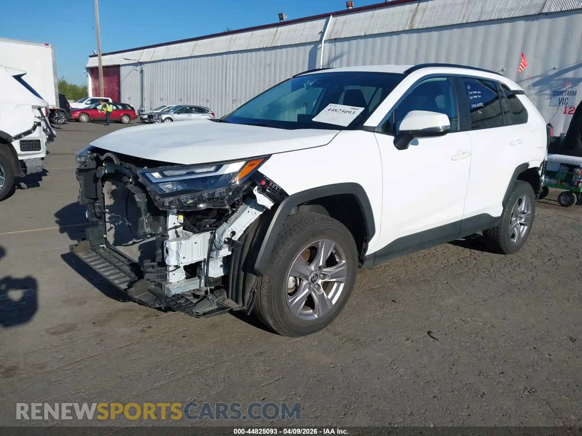 2 Photograph of a damaged car 2T3P1RFV0SW542233 TOYOTA RAV4 2025