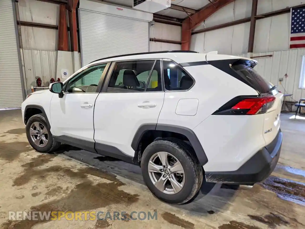 2 fotografías del automóvil dañado 2T3P1RFV0SW565382 TOYOTA RAV4 2025