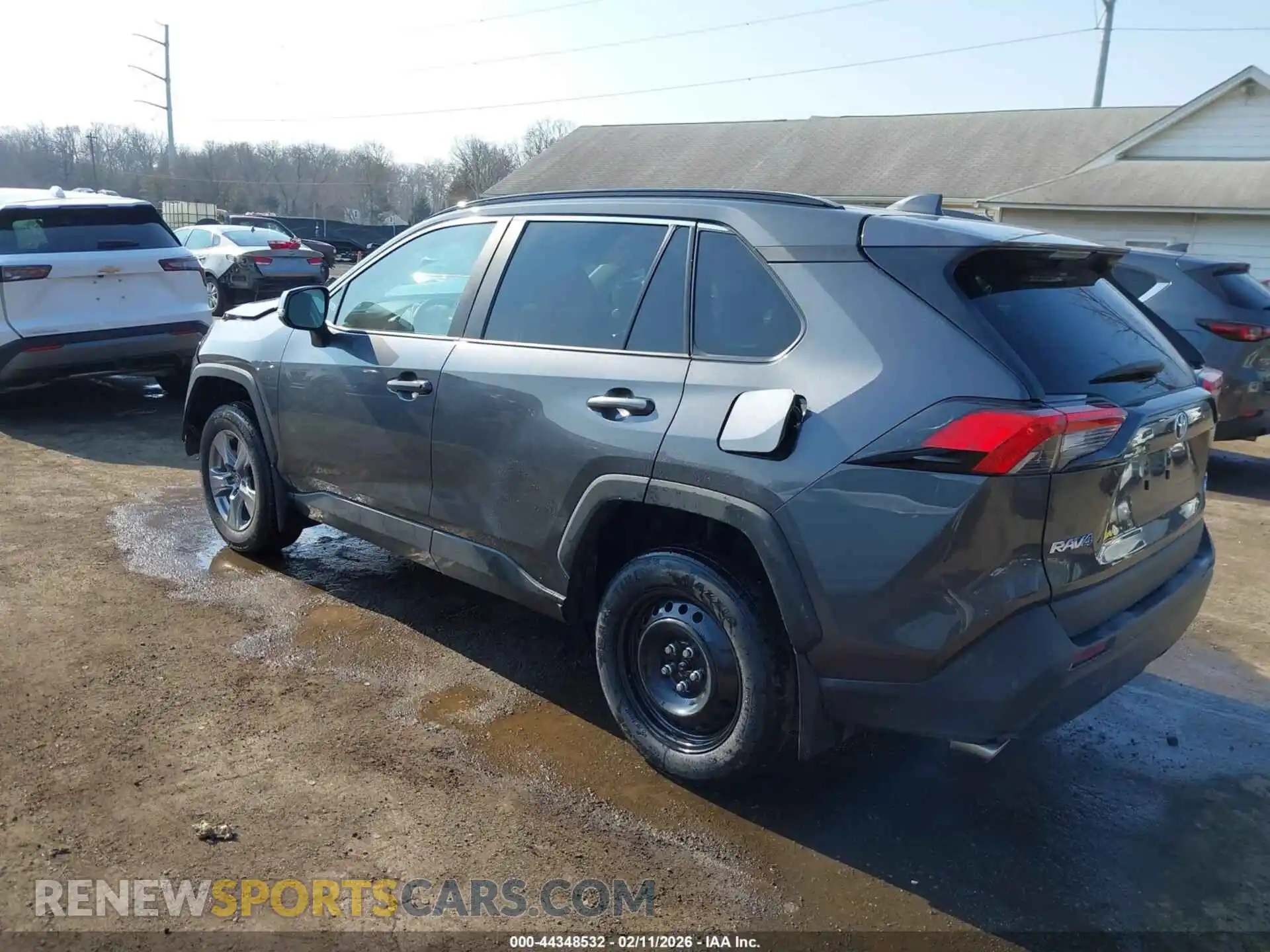3 Photograph of a damaged car 2T3P1RFV0SW603113 TOYOTA RAV4 2025