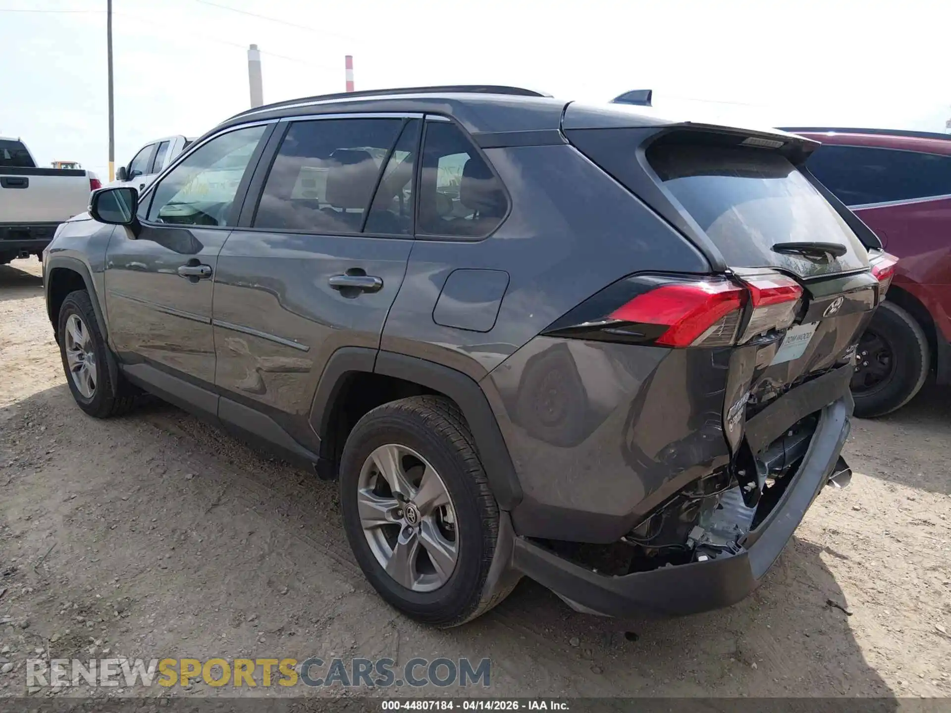 3 Photograph of a damaged car 2T3P1RFV0SW629484 TOYOTA RAV4 2025