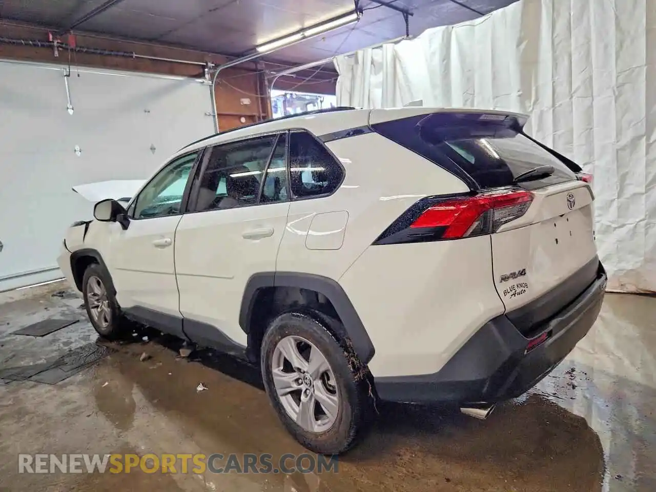 2 Photograph of a damaged car 2T3P1RFV1SC525295 TOYOTA RAV4 2025