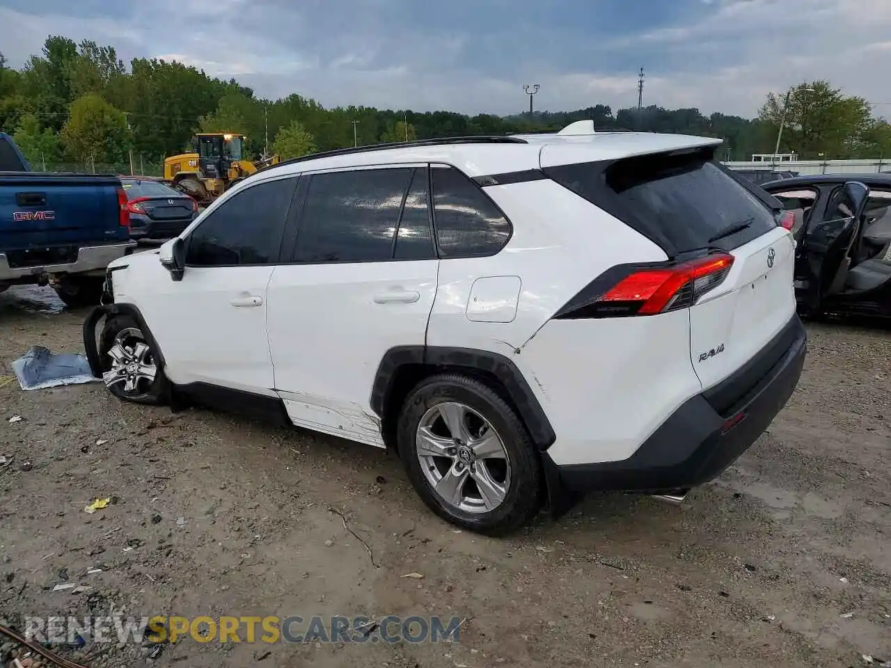2 fotografías del automóvil dañado 2T3P1RFV1SC527306 TOYOTA RAV4 2025