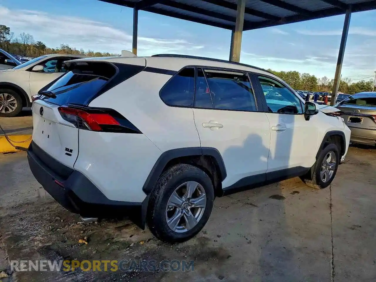 3 Photograph of a damaged car 2T3P1RFV1SC527743 TOYOTA RAV4 2025