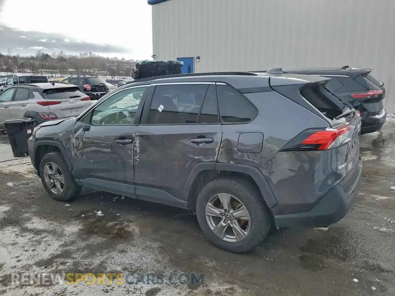 2 Photograph of a damaged car 2T3P1RFV1SW516319 TOYOTA RAV4 2025