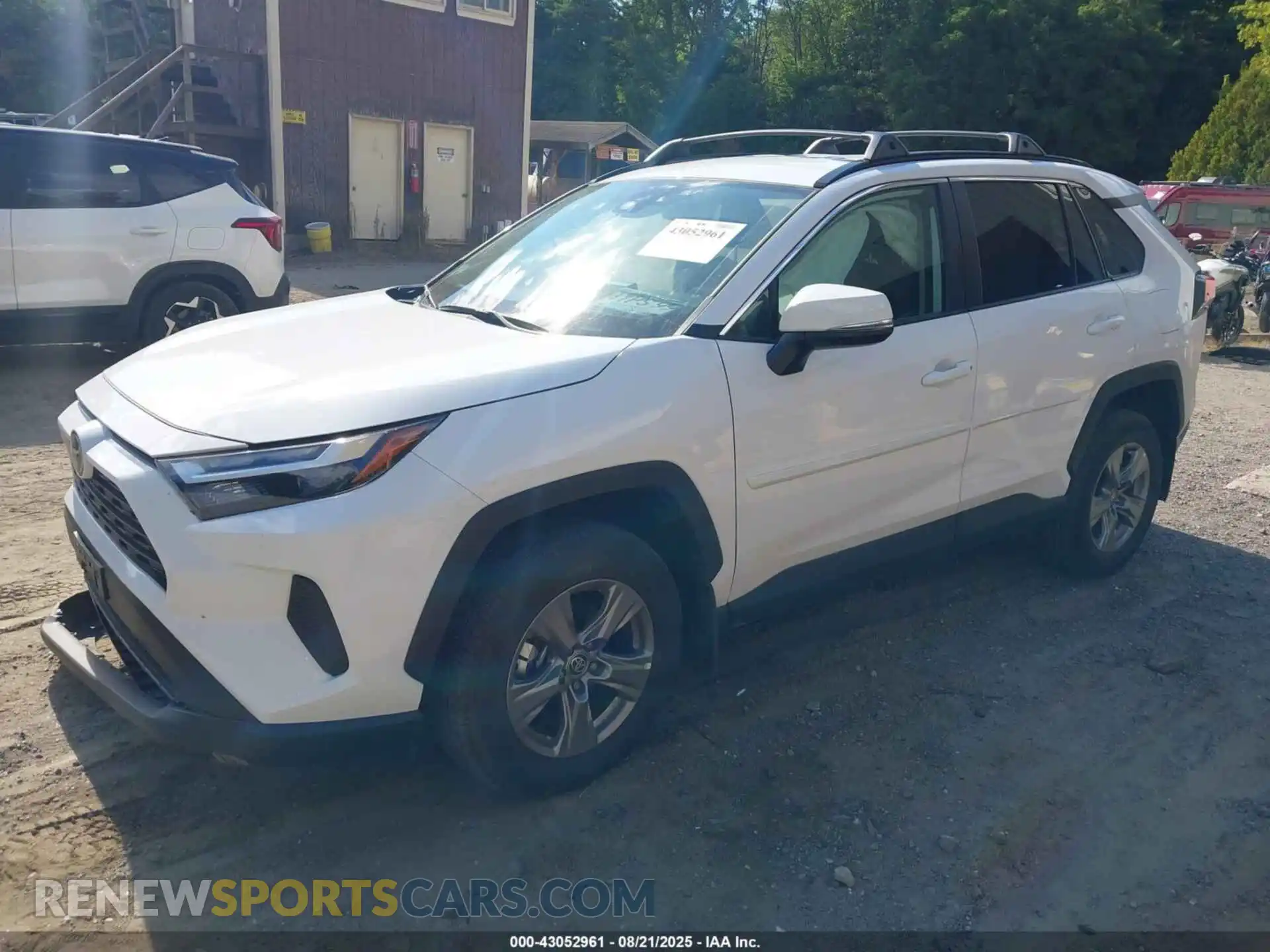 2 fotografías del automóvil dañado 2T3P1RFV1SW526137 TOYOTA RAV4 2025