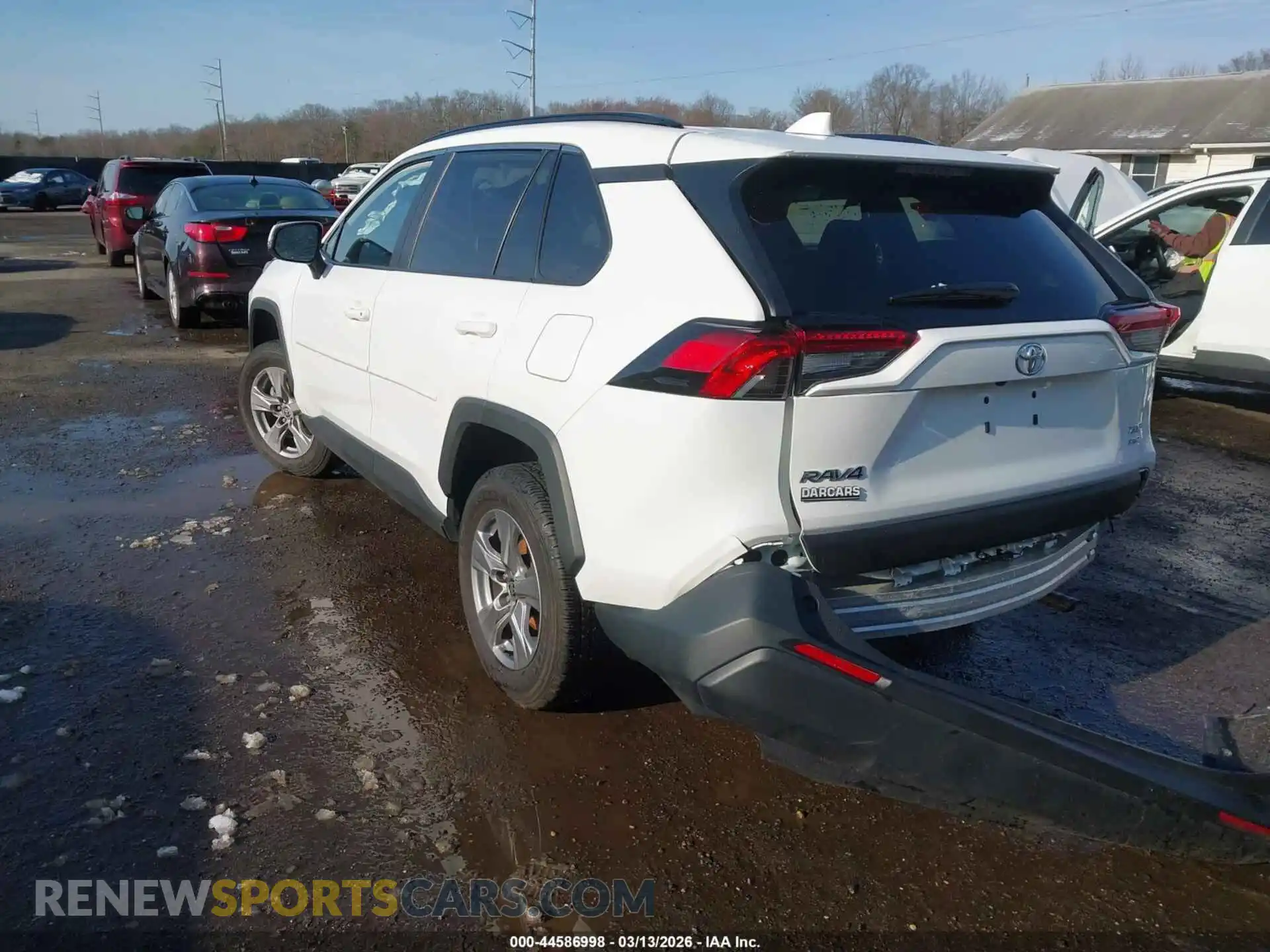 3 Фотография поврежденного автомобиля 2T3P1RFV1SW575371 TOYOTA RAV4 2025