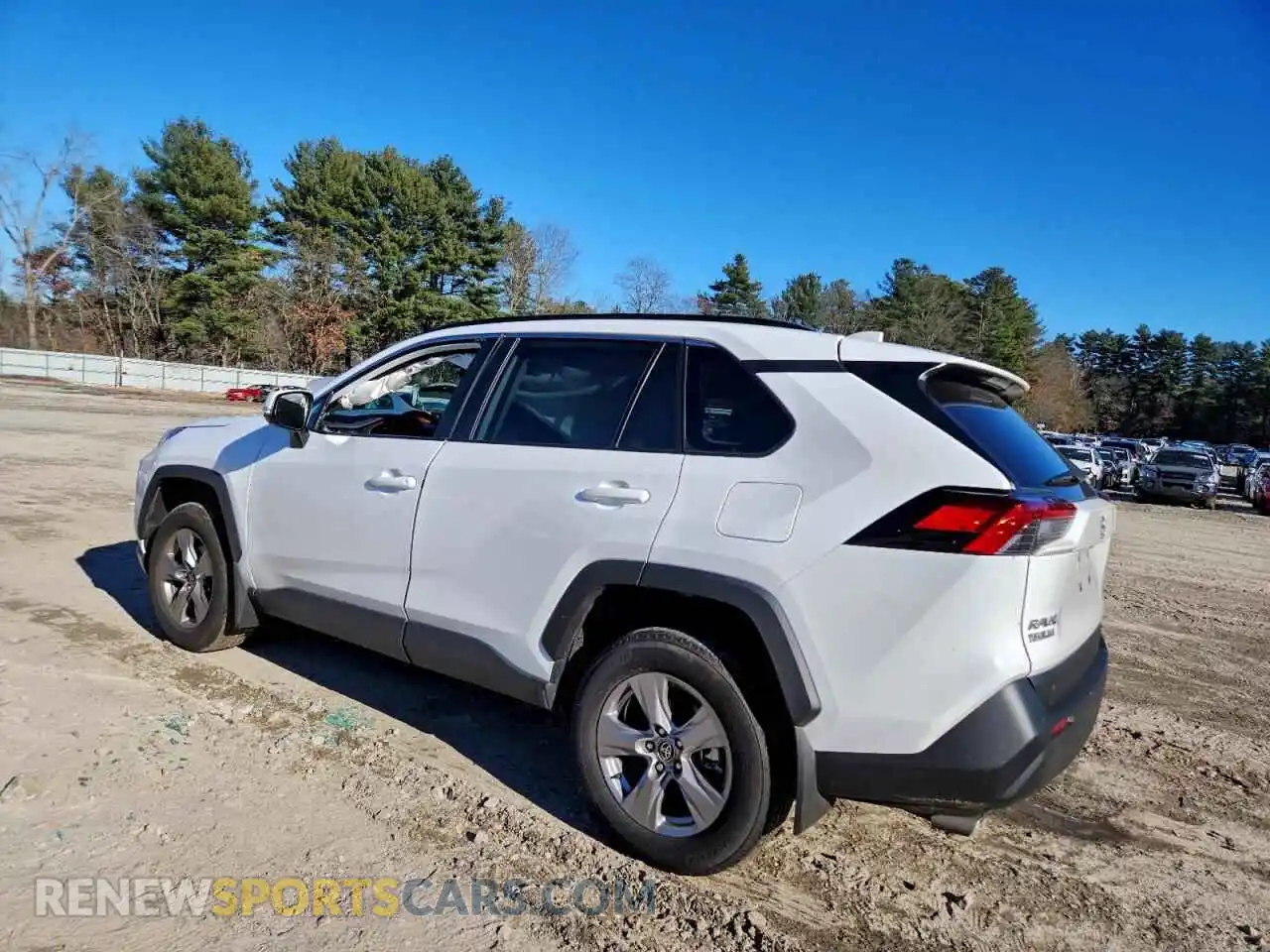 2 Photograph of a damaged car 2T3P1RFV1SW581140 TOYOTA RAV4 2025