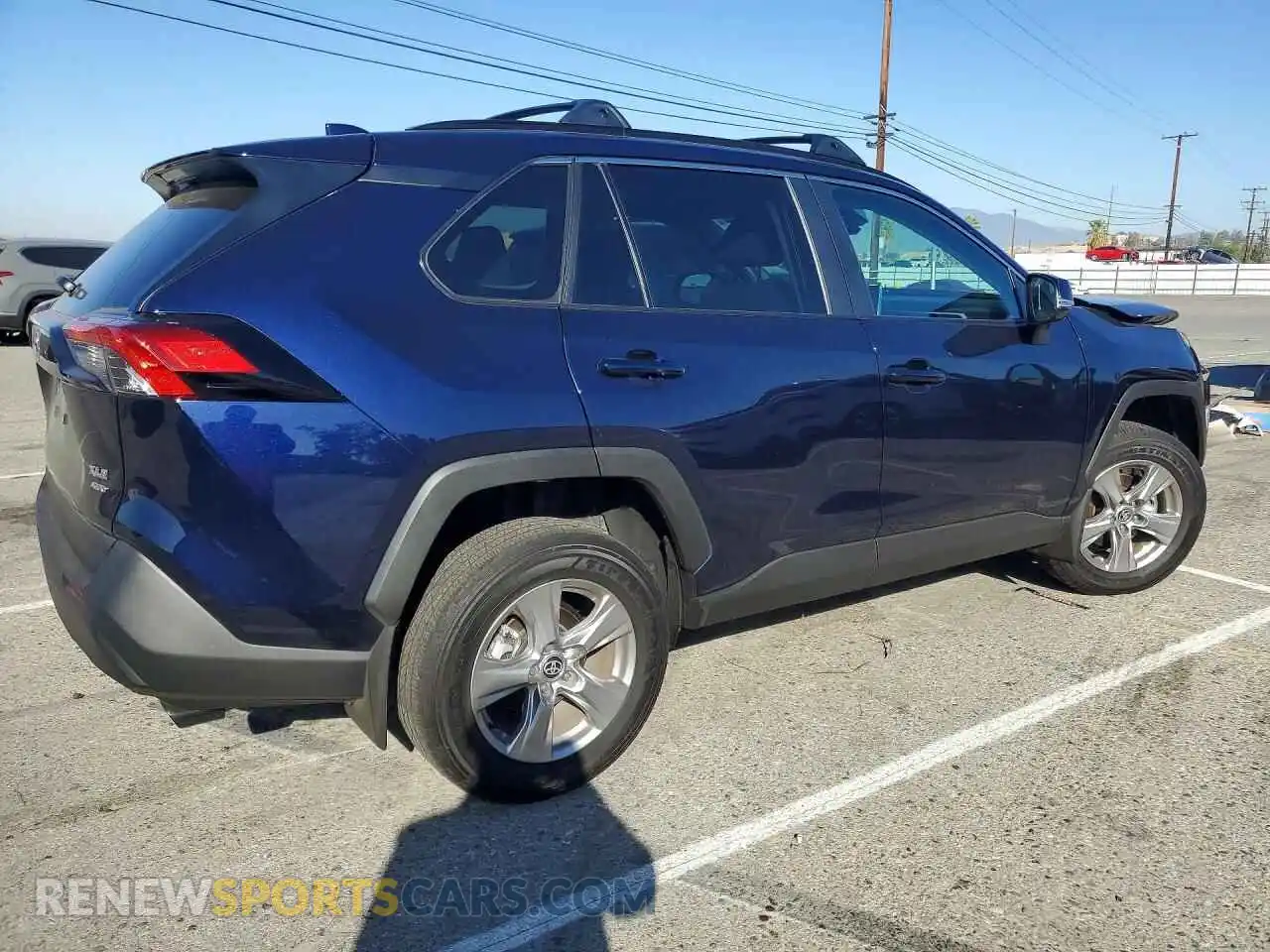 3 fotografías del automóvil dañado 2T3P1RFV1SW631048 TOYOTA RAV4 2025