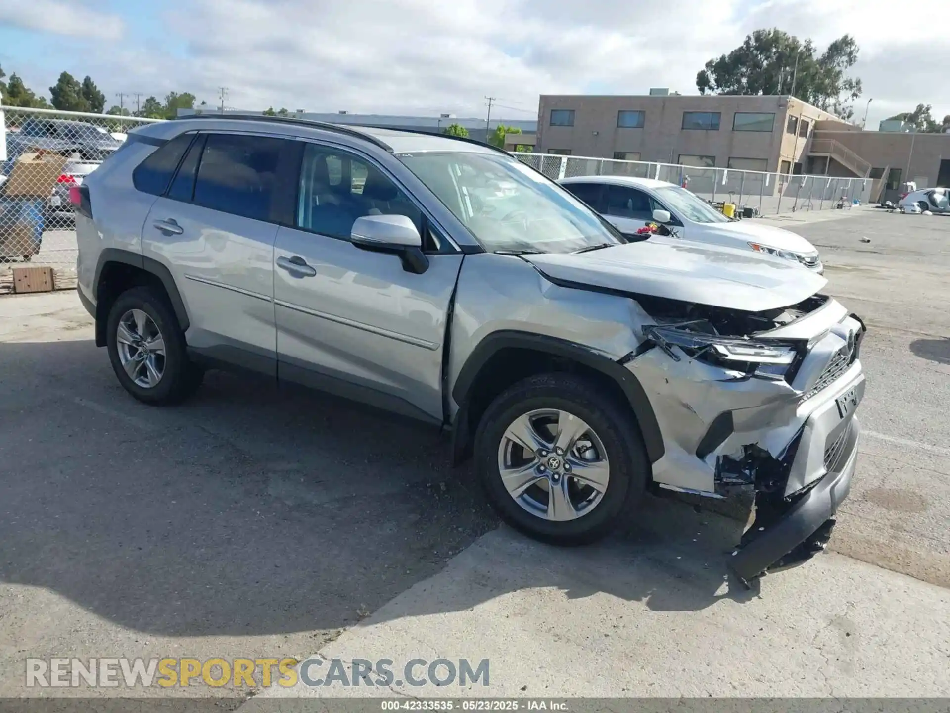 1 Photograph of a damaged car 2T3P1RFV2SW499305 TOYOTA RAV4 2025