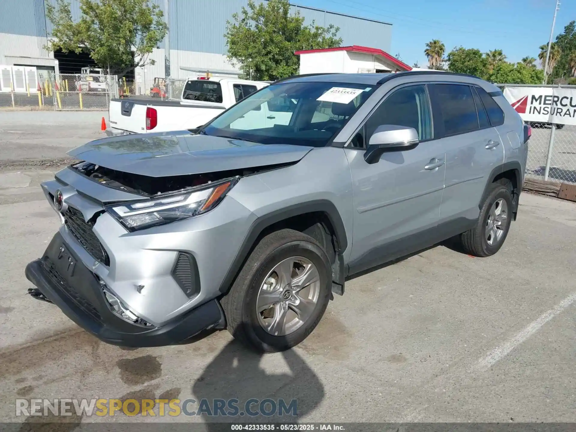 2 Photograph of a damaged car 2T3P1RFV2SW499305 TOYOTA RAV4 2025