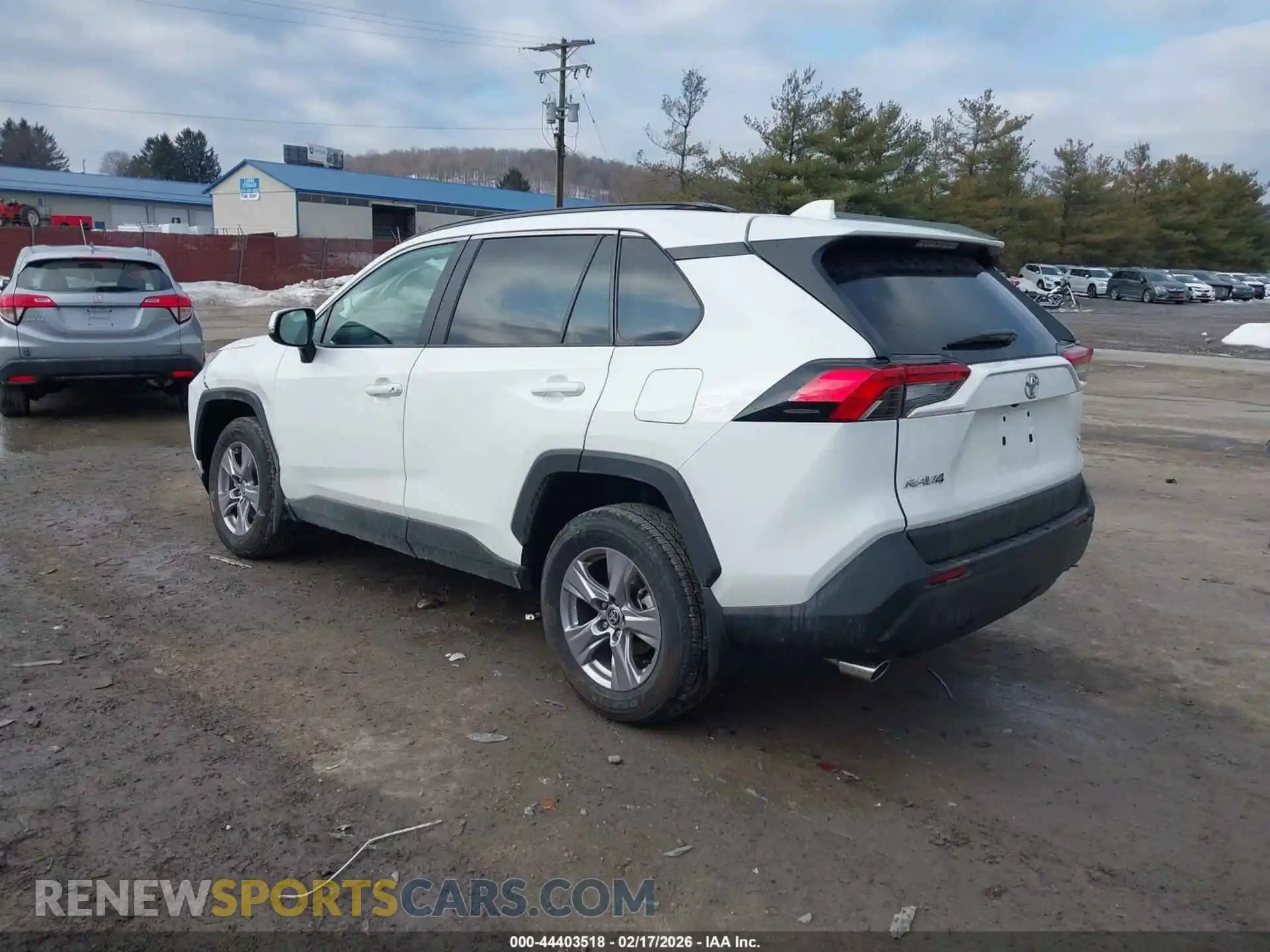 3 Photograph of a damaged car 2T3P1RFV2SW526390 TOYOTA RAV4 2025