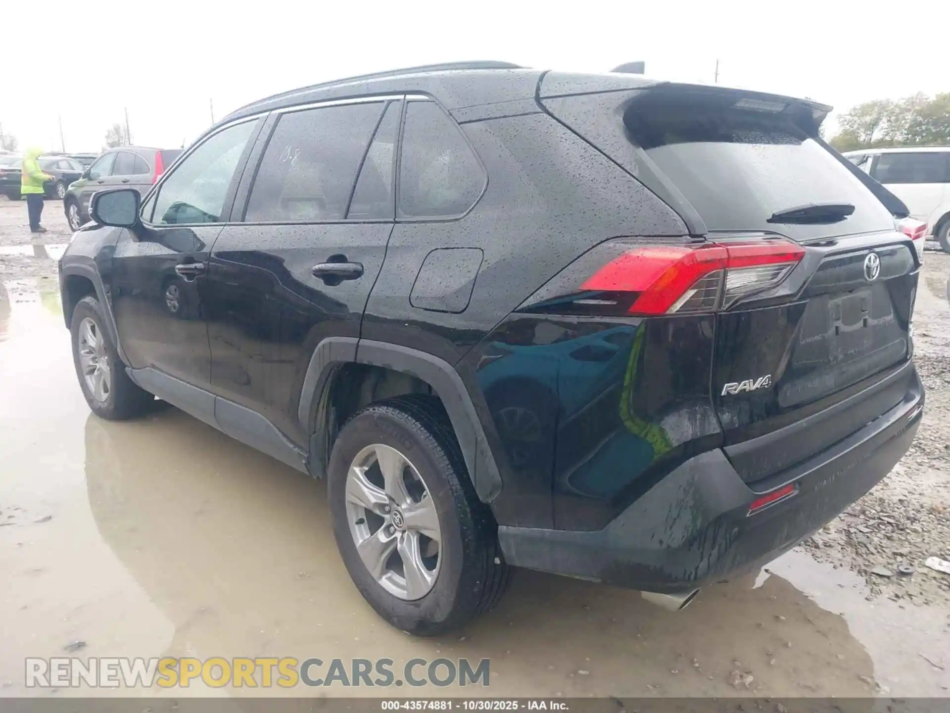 3 Photograph of a damaged car 2T3P1RFV2SW563682 TOYOTA RAV4 2025