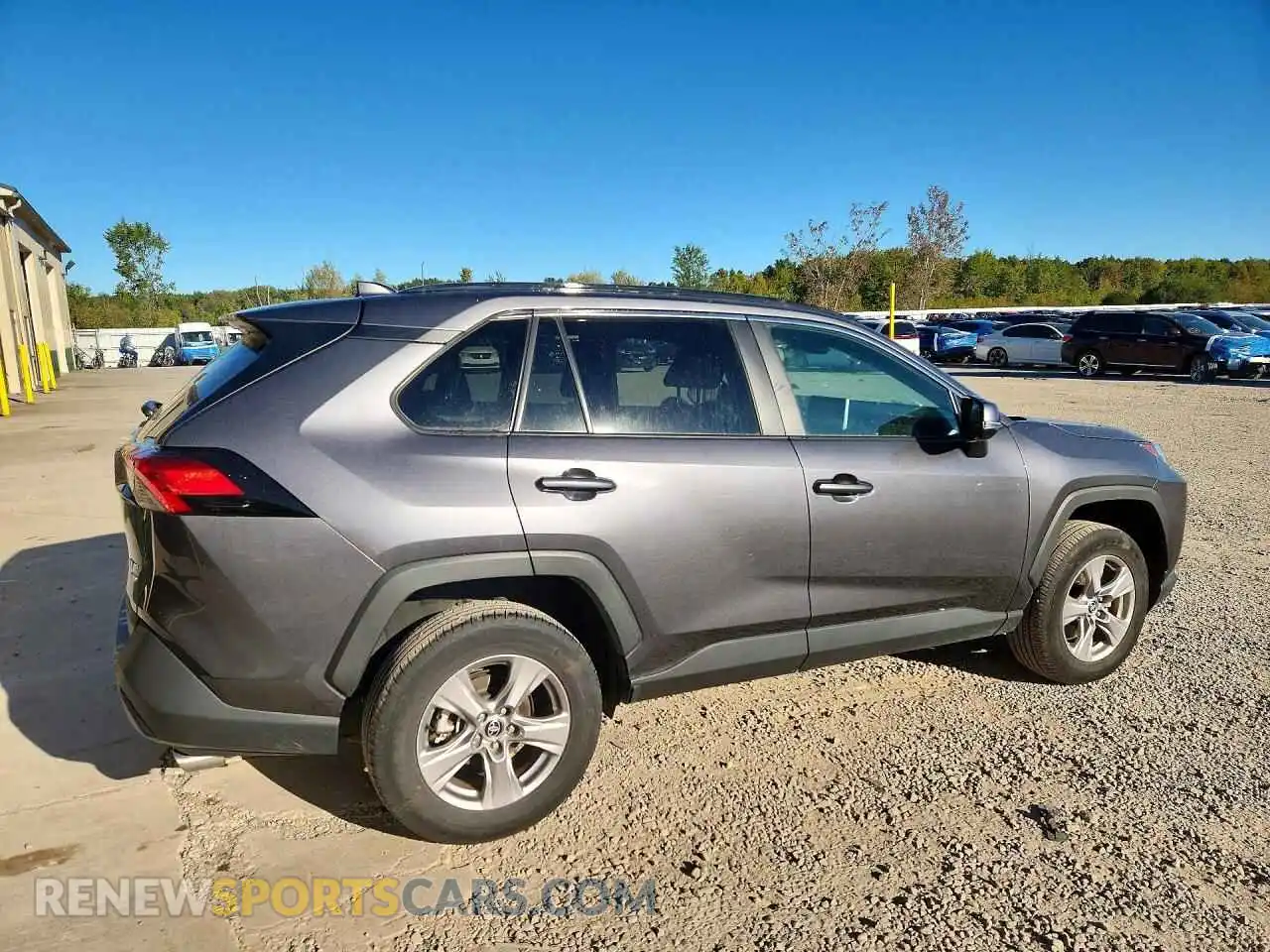 3 fotografías del automóvil dañado 2T3P1RFV3SC548657 TOYOTA RAV4 2025