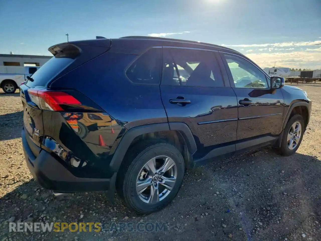 3 Photograph of a damaged car 2T3P1RFV3SW495764 TOYOTA RAV4 2025