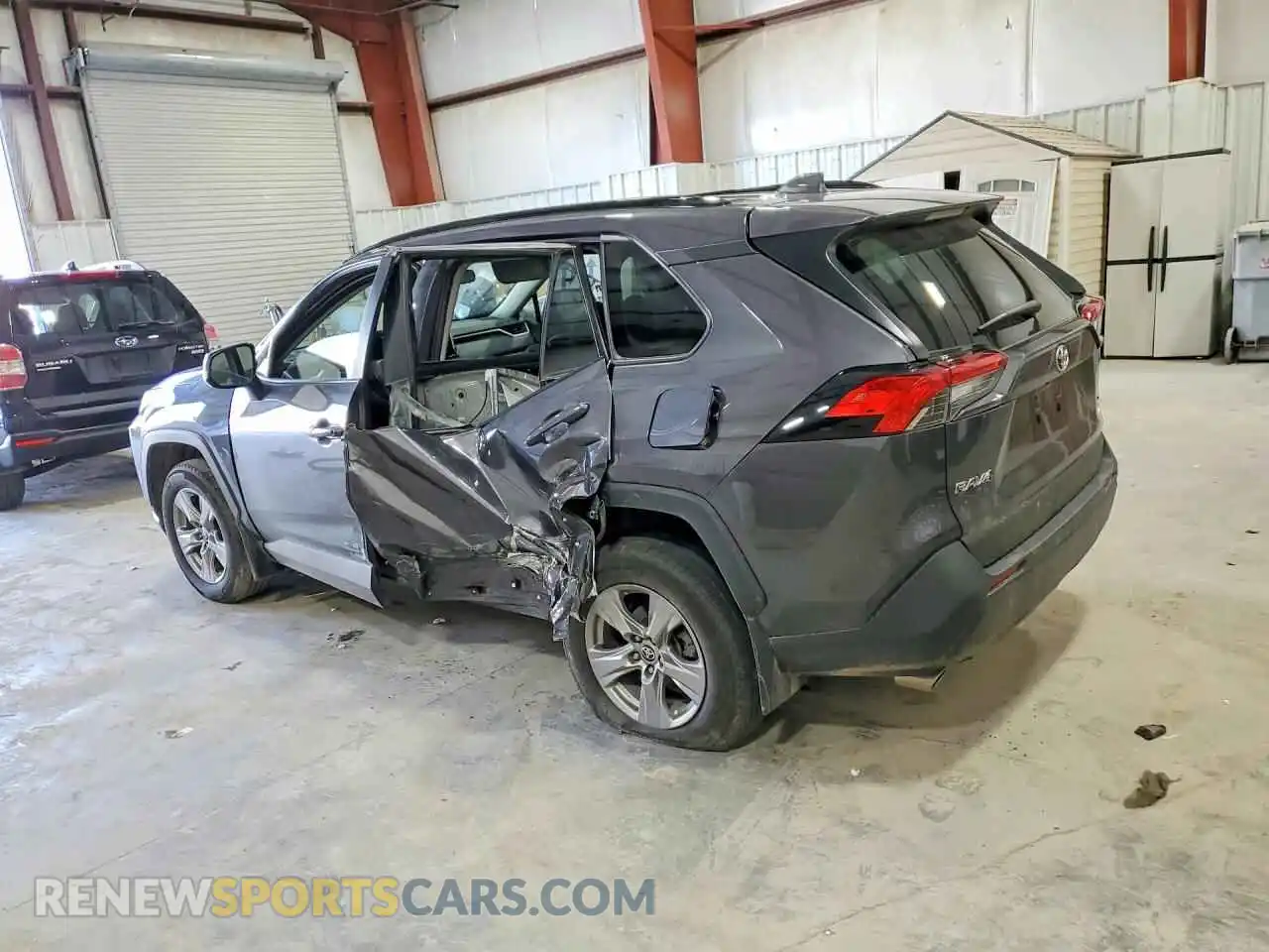 2 Photograph of a damaged car 2T3P1RFV3SW499779 TOYOTA RAV4 2025