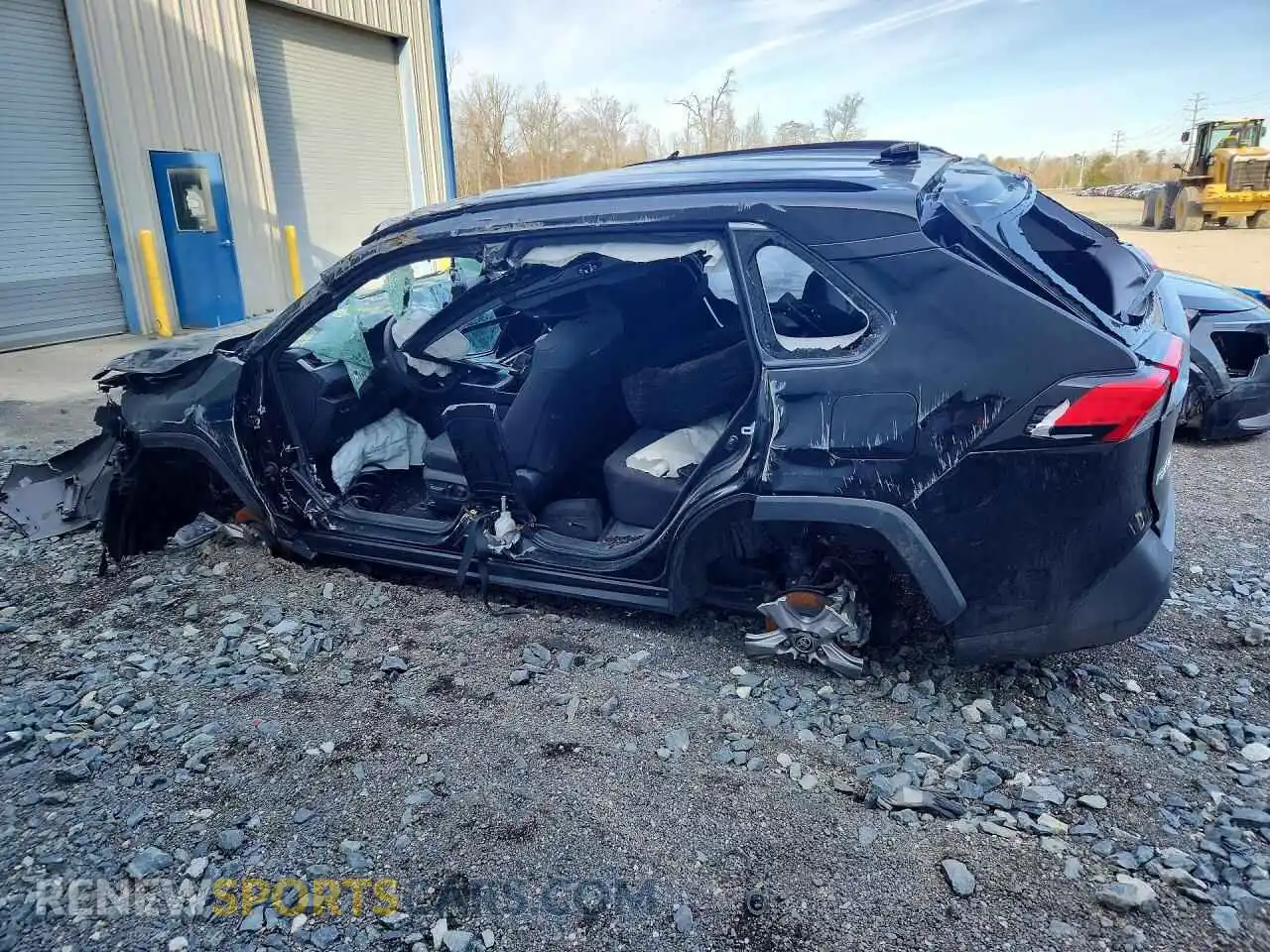 2 Photograph of a damaged car 2T3P1RFV3SW555610 TOYOTA RAV4 2025