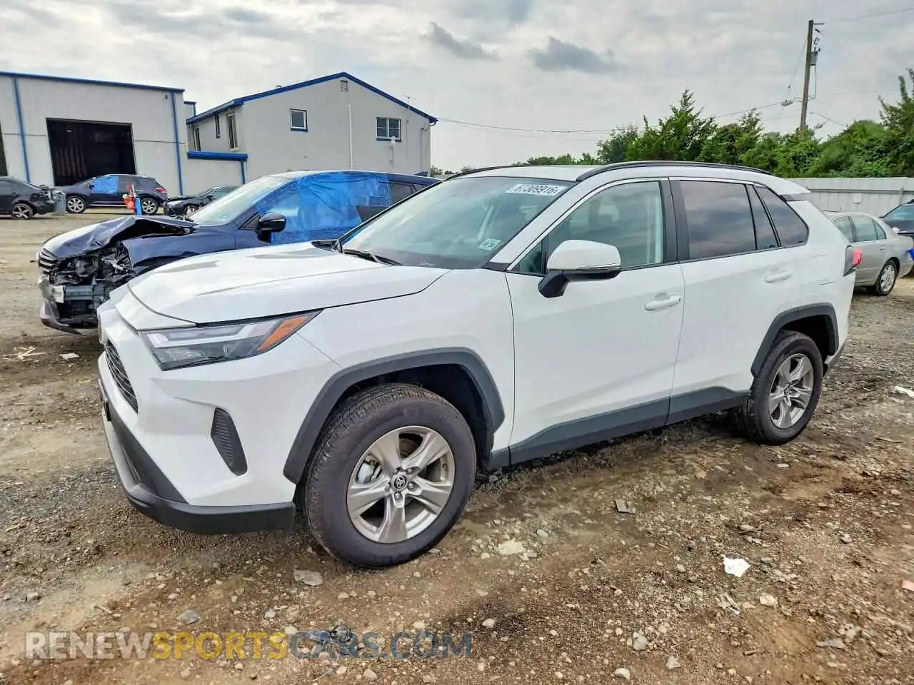 1 Photograph of a damaged car 2T3P1RFV3SW605437 TOYOTA RAV4 2025