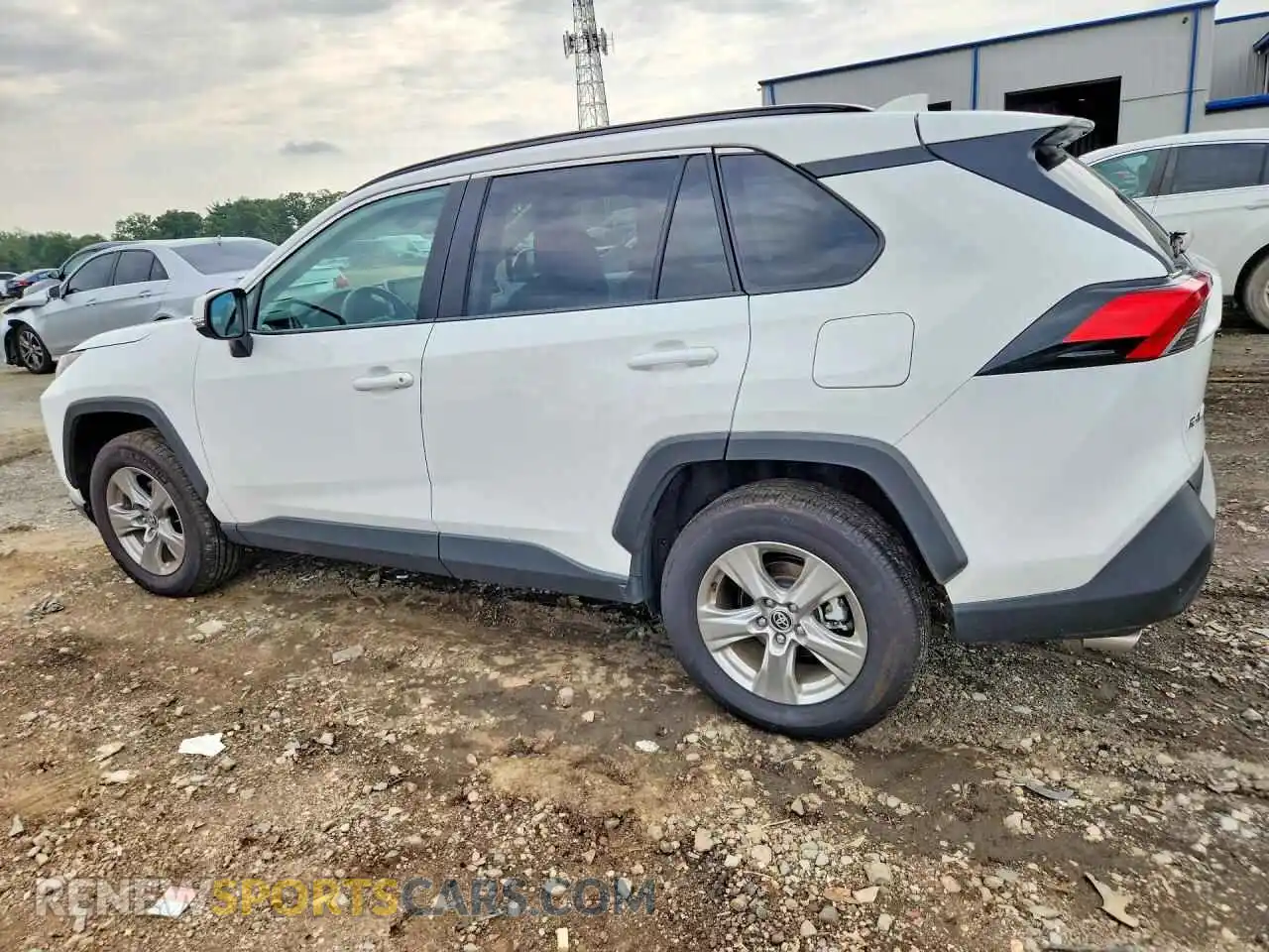 2 Photograph of a damaged car 2T3P1RFV3SW605437 TOYOTA RAV4 2025