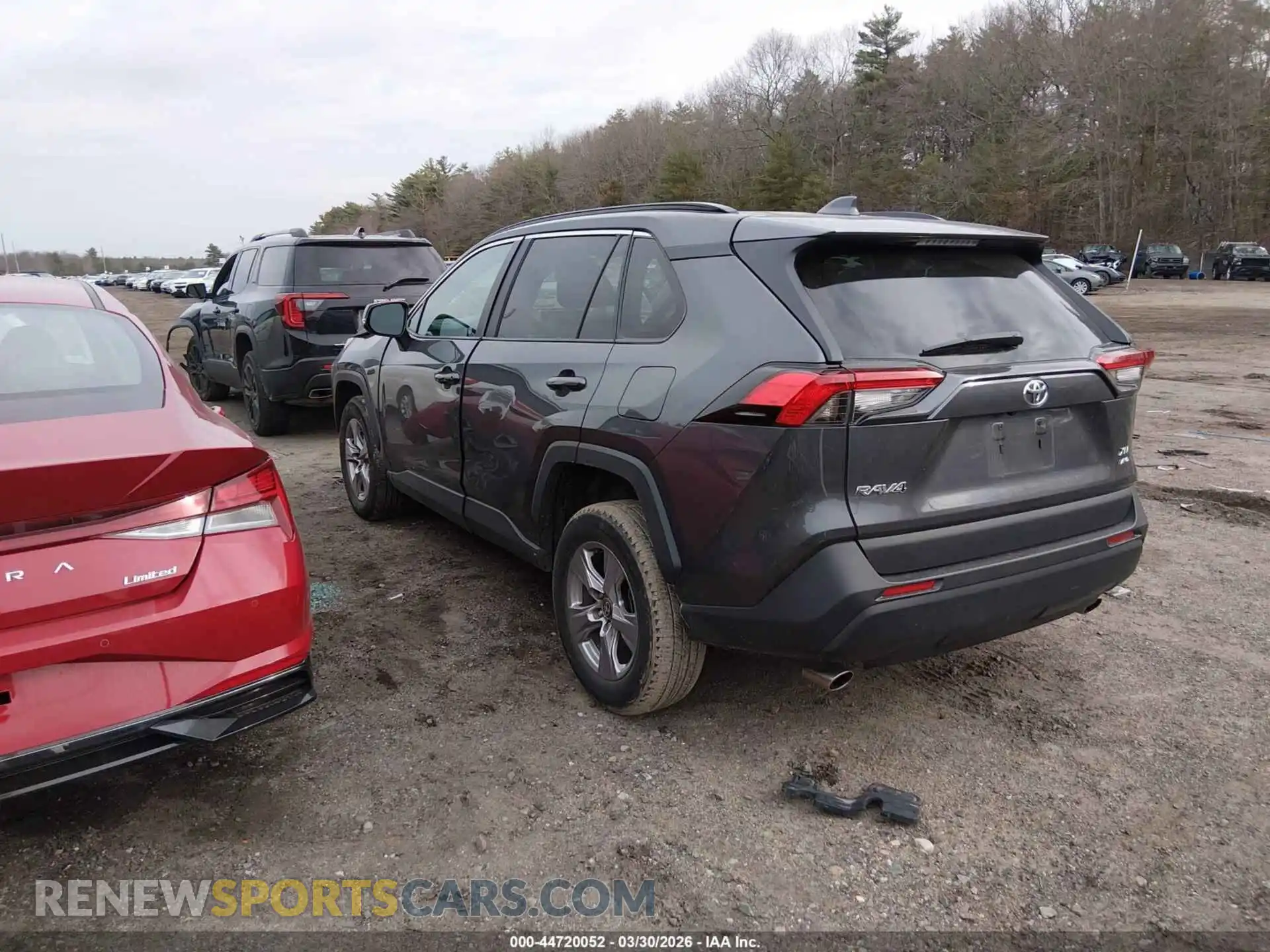 3 Photograph of a damaged car 2T3P1RFV3SW613702 TOYOTA RAV4 2025