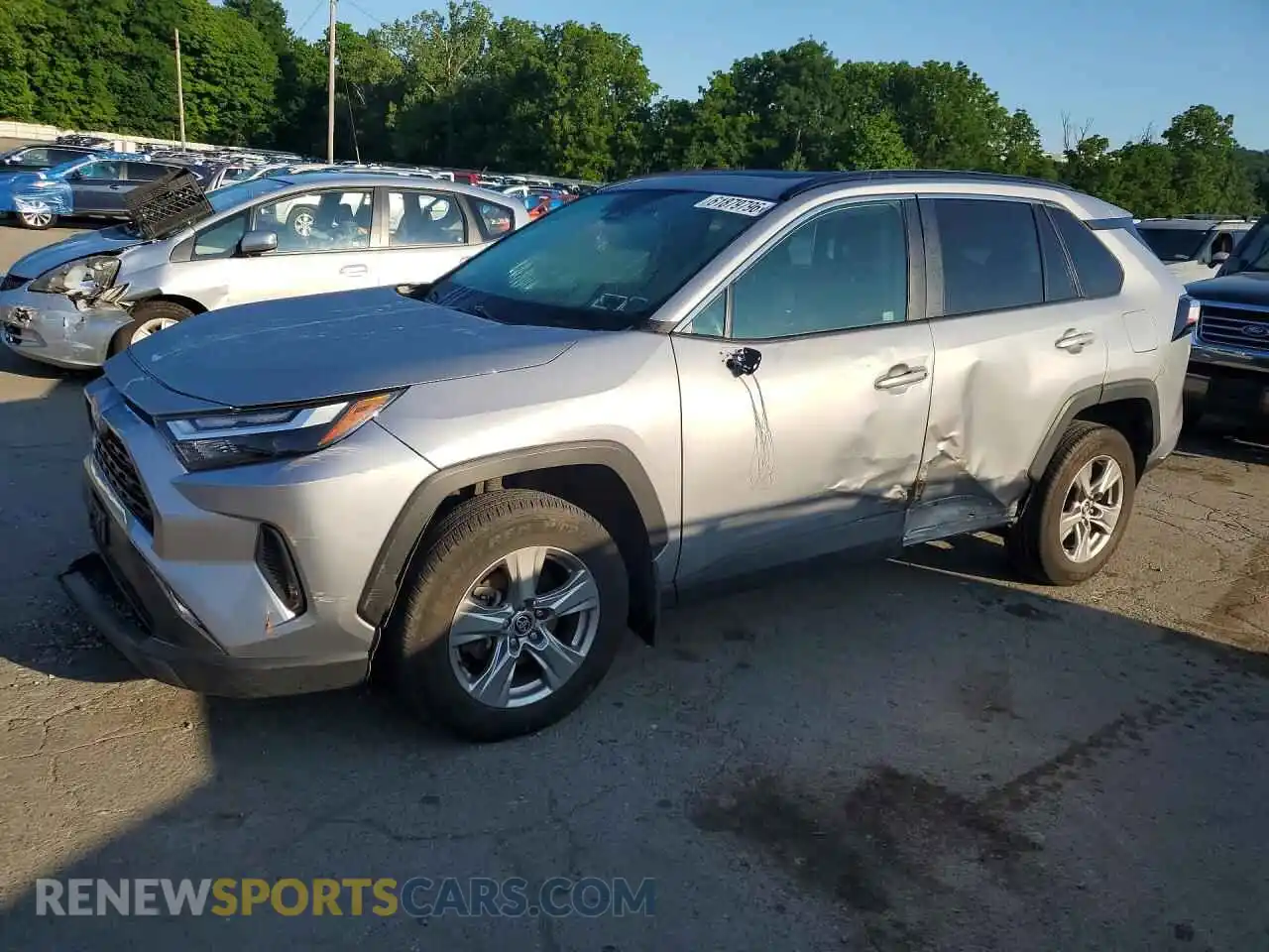 1 Photograph of a damaged car 2T3P1RFV4SC511696 TOYOTA RAV4 2025