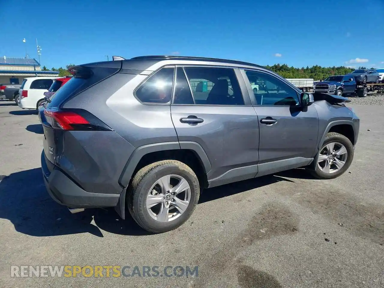 3 Photograph of a damaged car 2T3P1RFV4SC524299 TOYOTA RAV4 2025