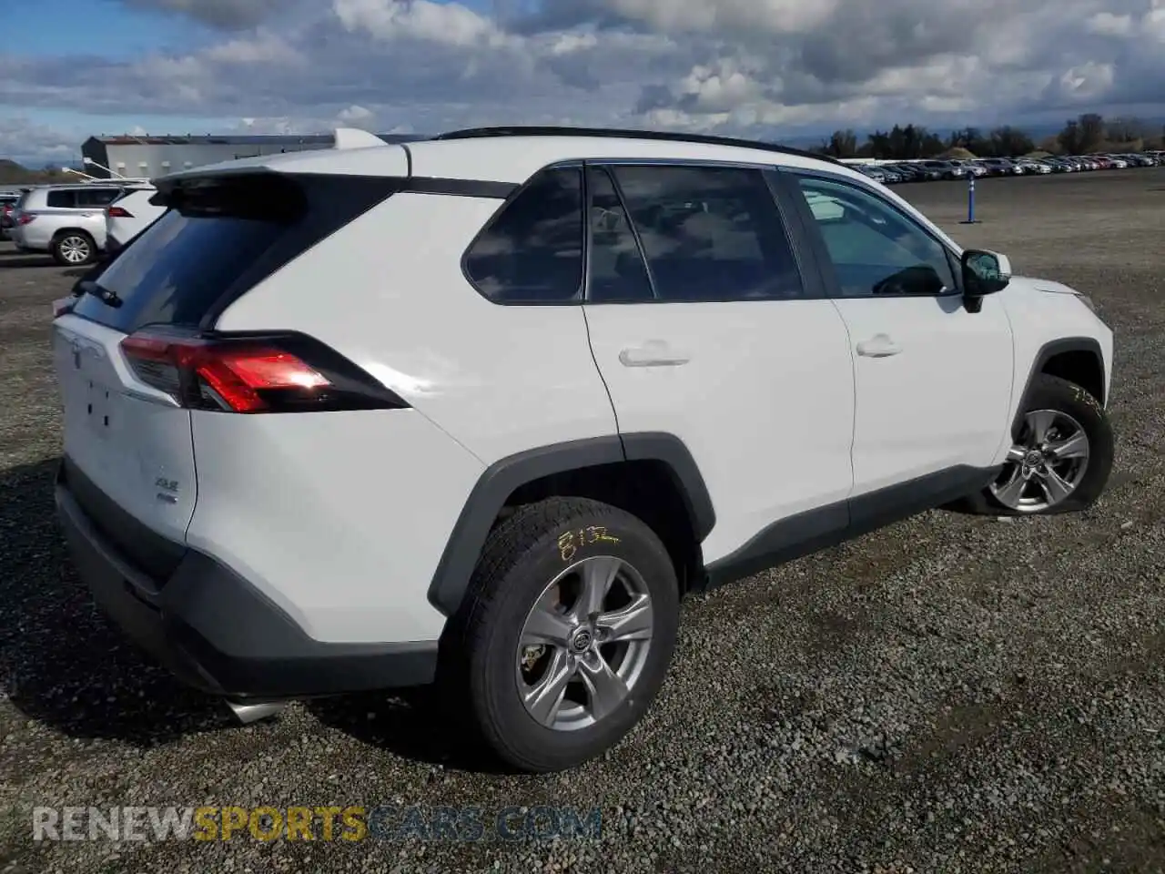 3 Photograph of a damaged car 2T3P1RFV4SW553297 TOYOTA RAV4 2025
