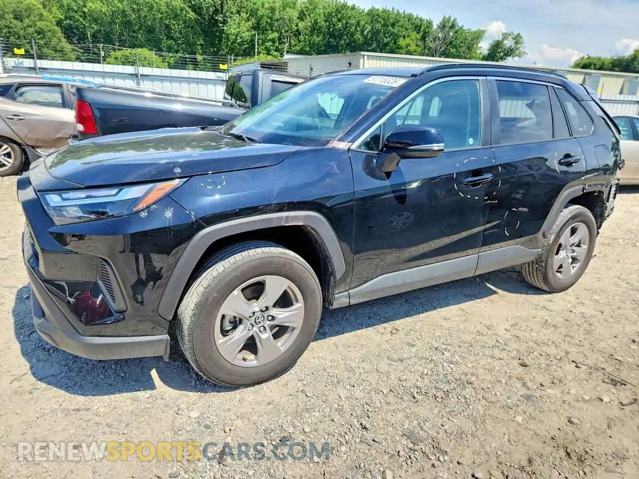 1 Photograph of a damaged car 2T3P1RFV4SW561478 TOYOTA RAV4 2025