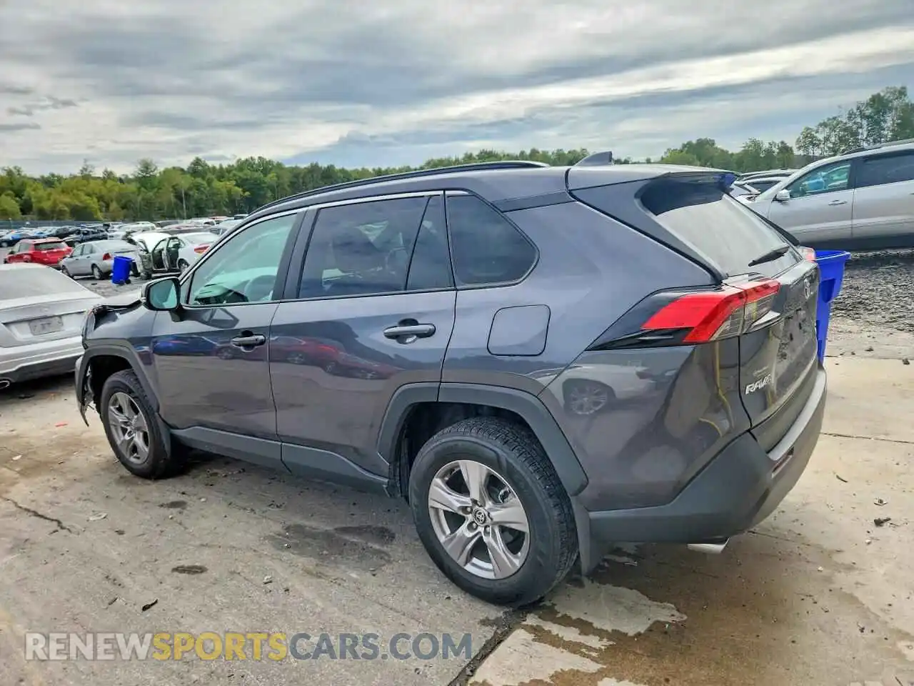 2 Photograph of a damaged car 2T3P1RFV4SW567099 TOYOTA RAV4 2025