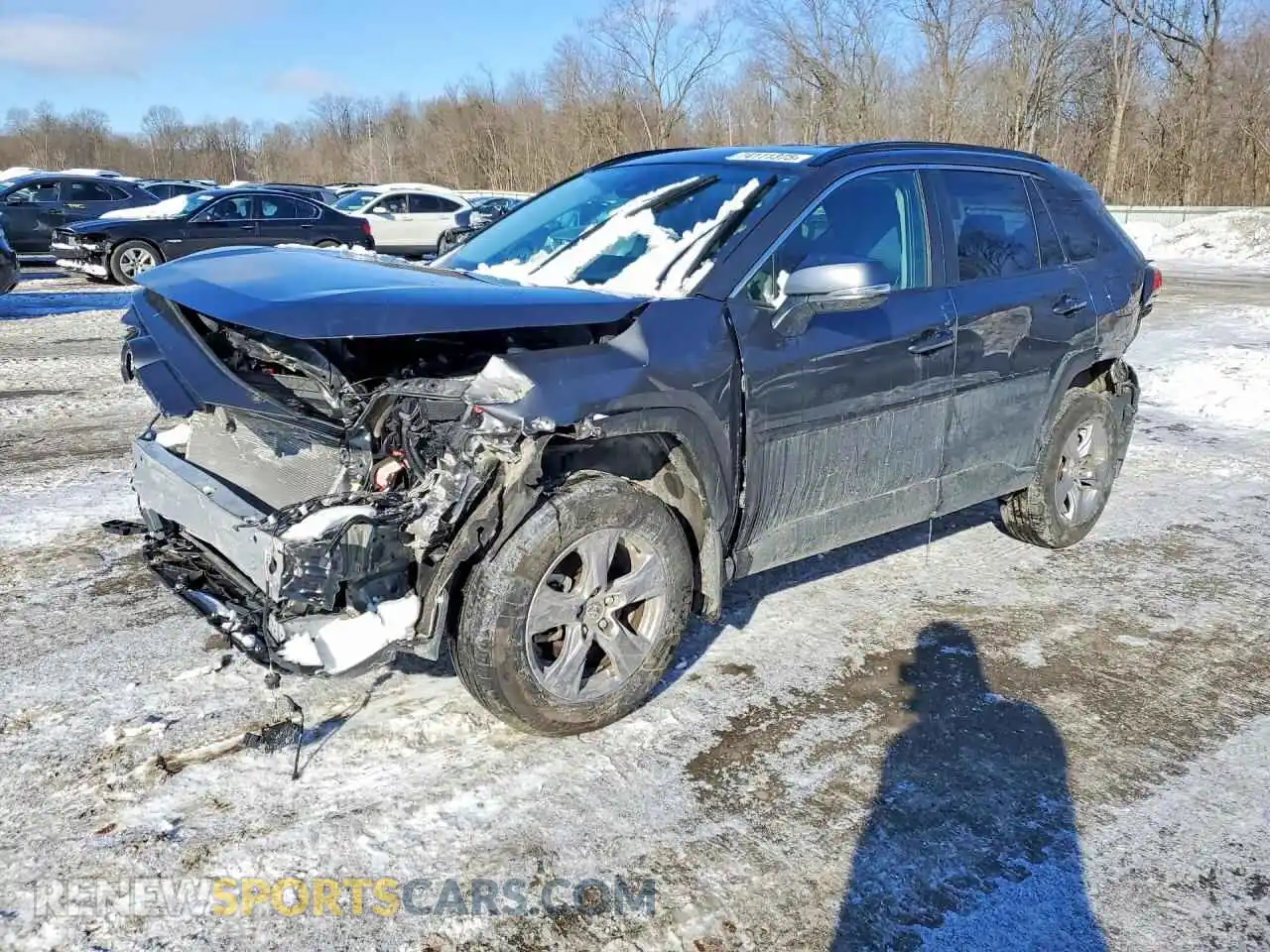 1 Photograph of a damaged car 2T3P1RFV4SW589670 TOYOTA RAV4 2025