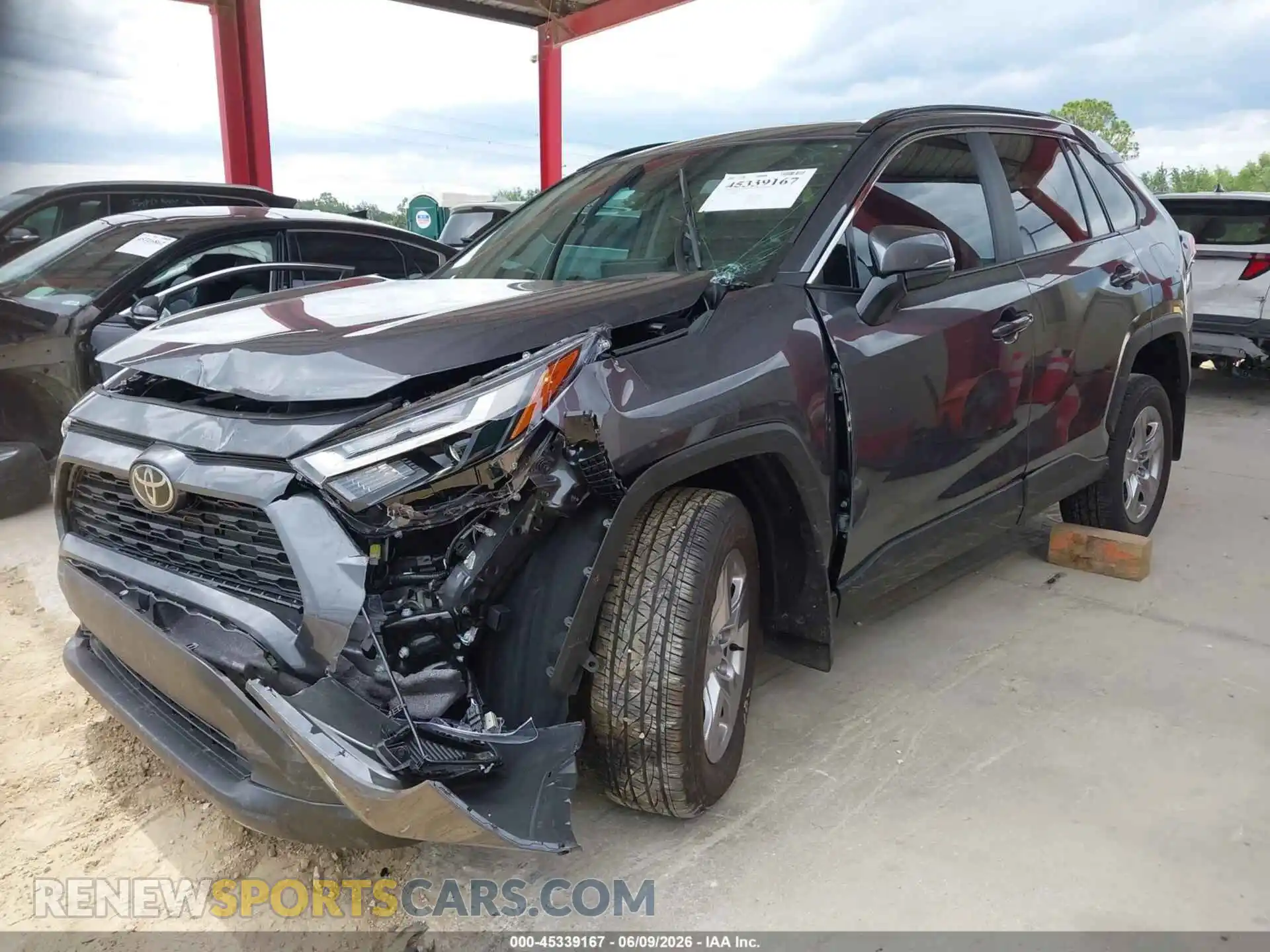 2 Photograph of a damaged car 2T3P1RFV4SW606614 TOYOTA RAV4 2025