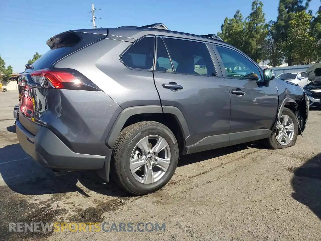 3 fotografías del automóvil dañado 2T3P1RFV4SW632971 TOYOTA RAV4 2025