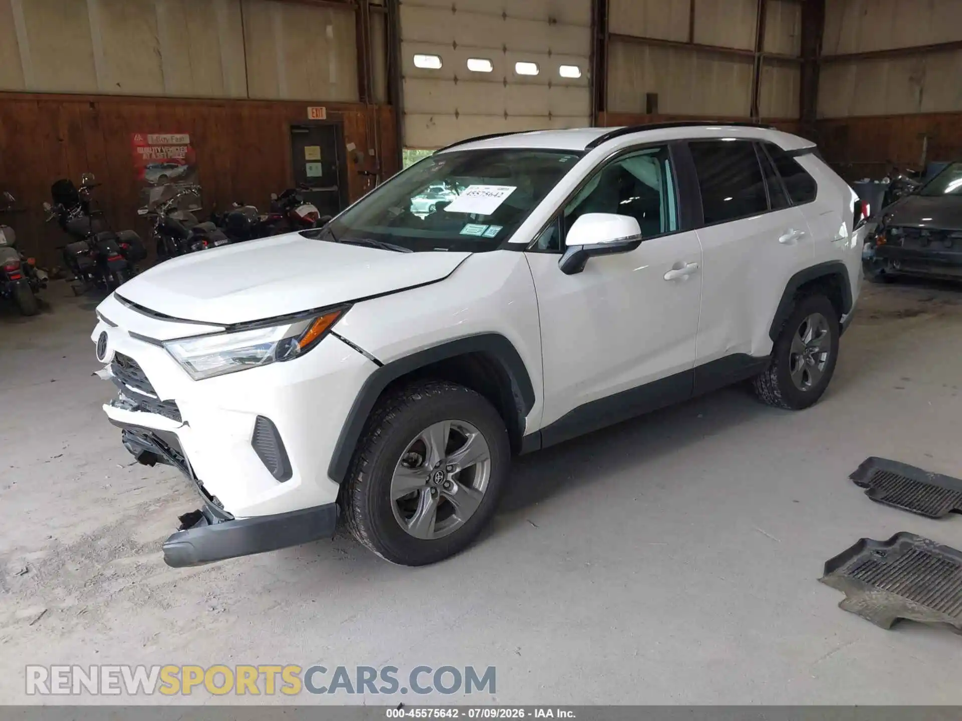 2 Фотография поврежденного автомобиля 2T3P1RFV4SW635787 TOYOTA RAV4 2025