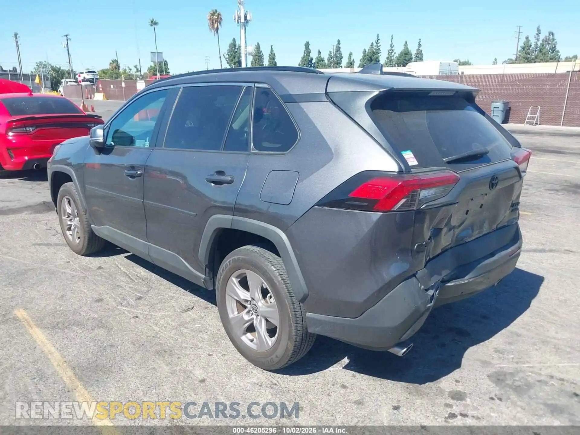 3 Фотография поврежденного автомобиля 2T3P1RFV5SC506121 TOYOTA RAV4 2025