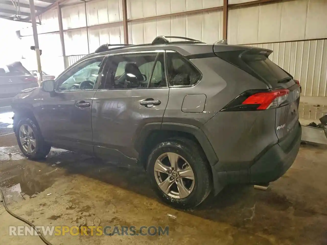 2 Photograph of a damaged car 2T3P1RFV5SC514395 TOYOTA RAV4 2025