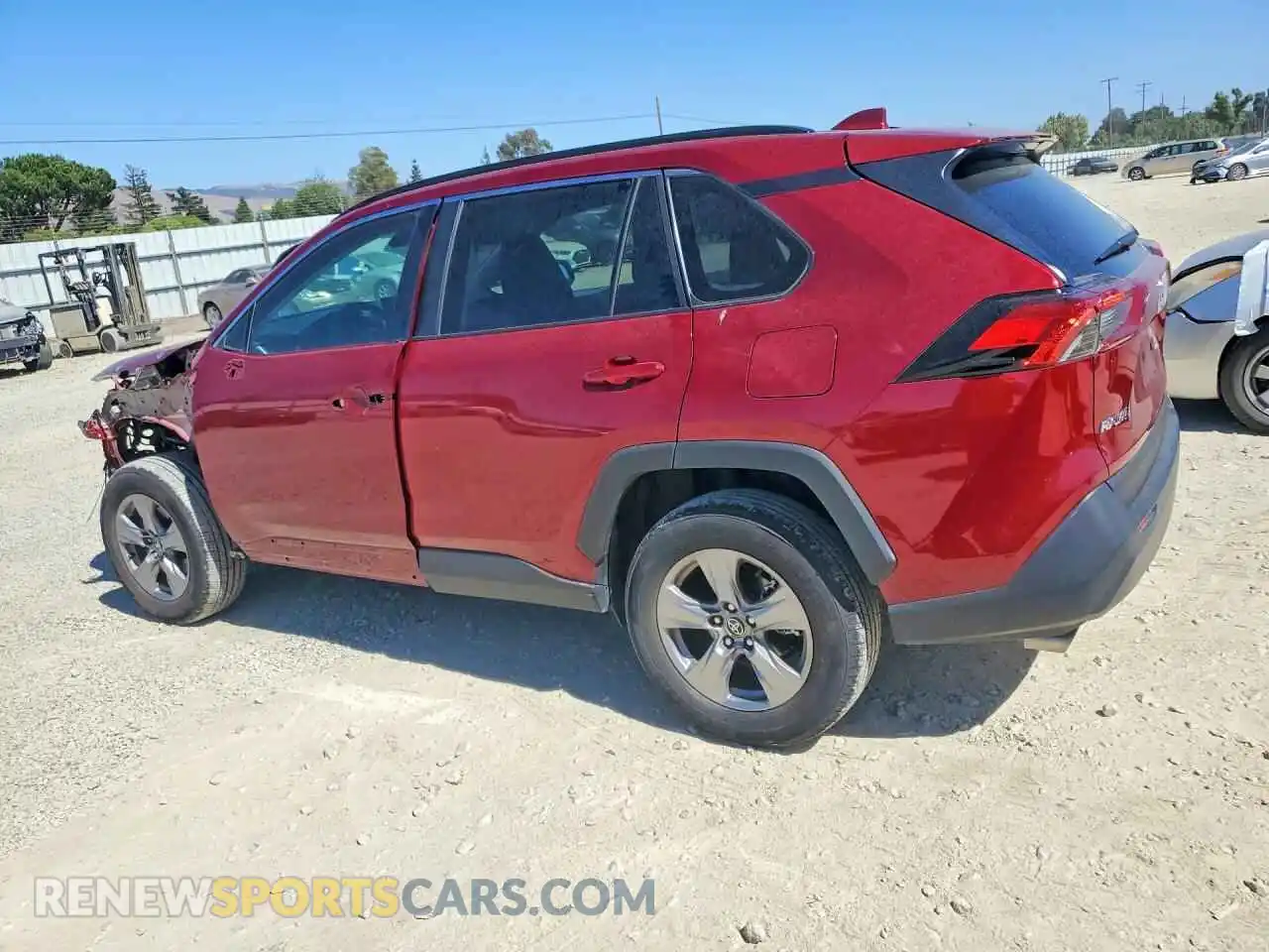 2 Photograph of a damaged car 2T3P1RFV5SW500642 TOYOTA RAV4 2025