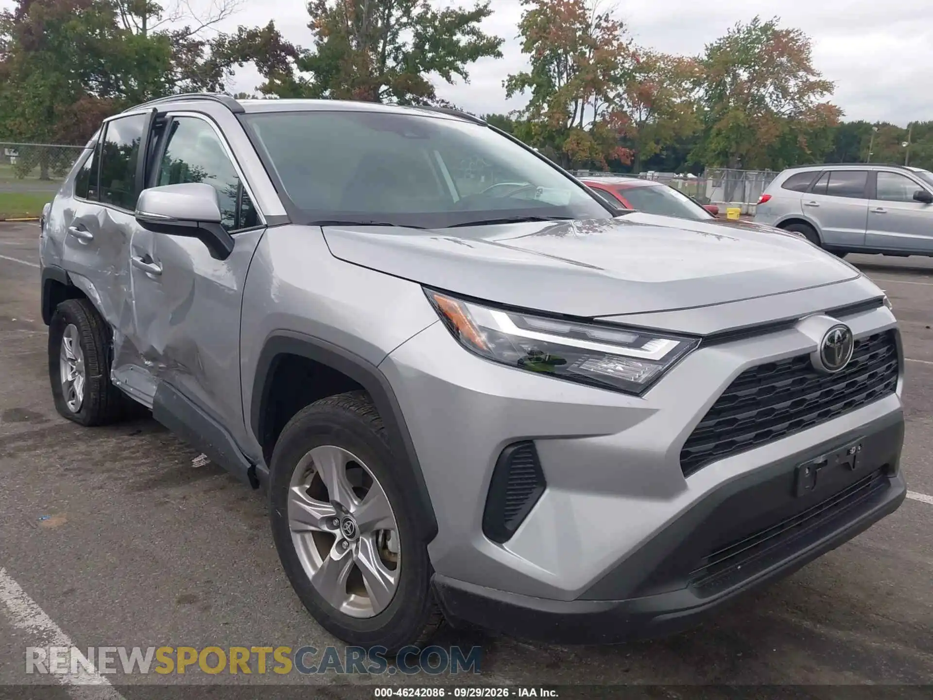 1 Photograph of a damaged car 2T3P1RFV5SW523287 TOYOTA RAV4 2025