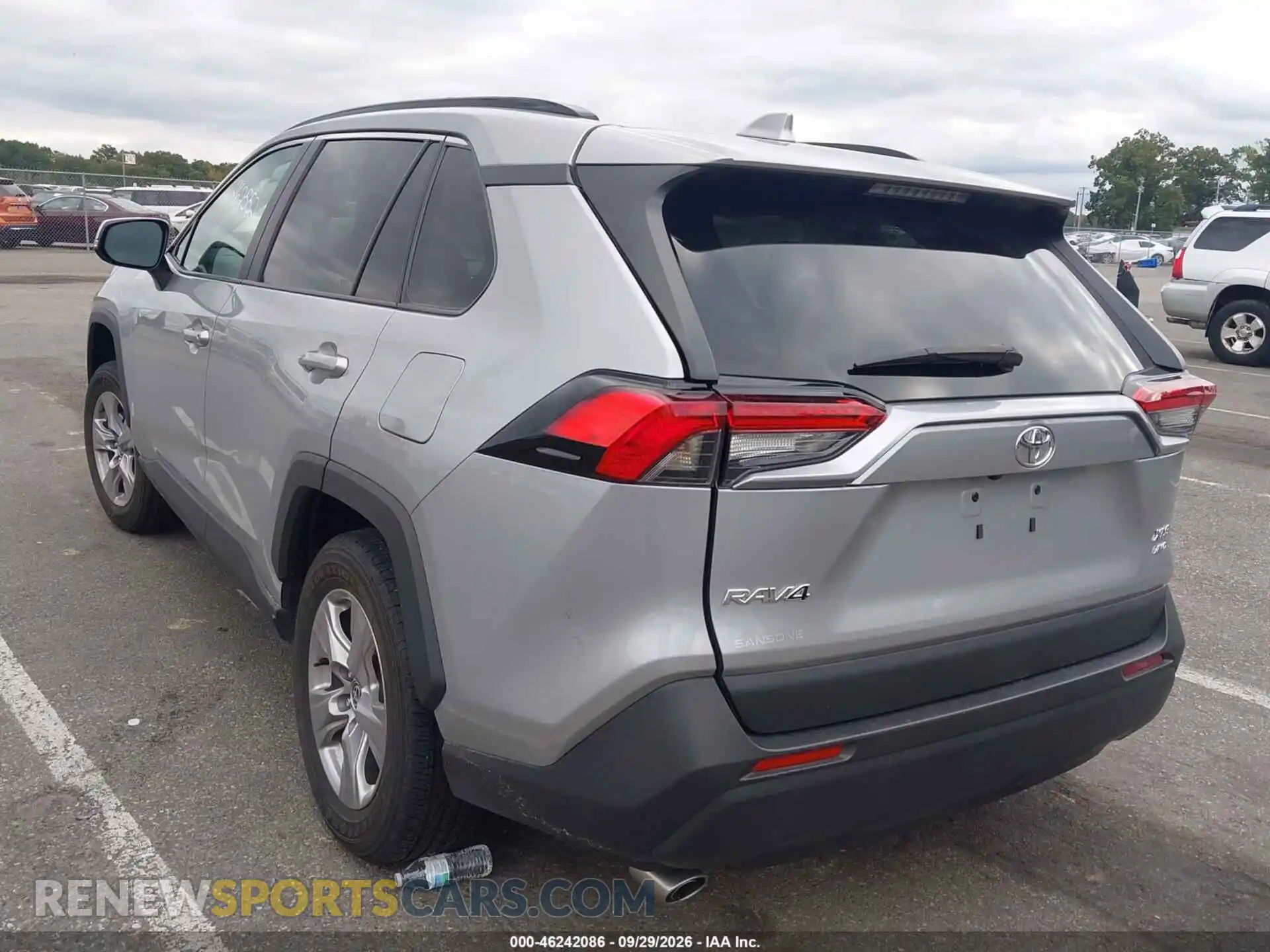 3 Photograph of a damaged car 2T3P1RFV5SW523287 TOYOTA RAV4 2025