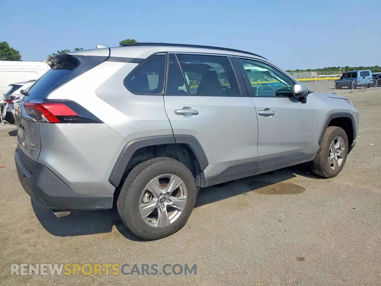3 Photograph of a damaged car 2T3P1RFV5SW534256 TOYOTA RAV4 2025