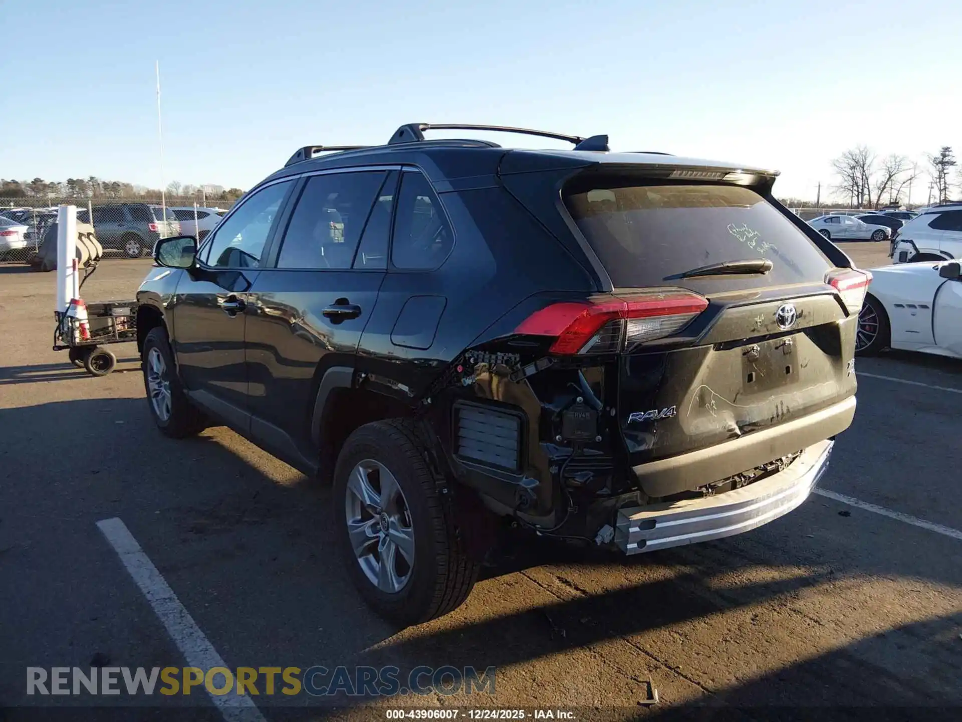 3 Photograph of a damaged car 2T3P1RFV5SW563501 TOYOTA RAV4 2025