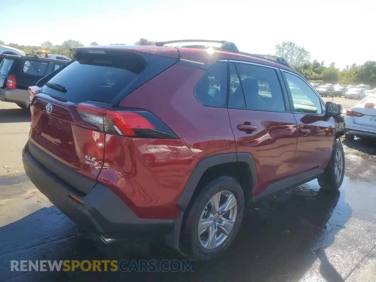 3 Photograph of a damaged car 2T3P1RFV5SW568990 TOYOTA RAV4 2025