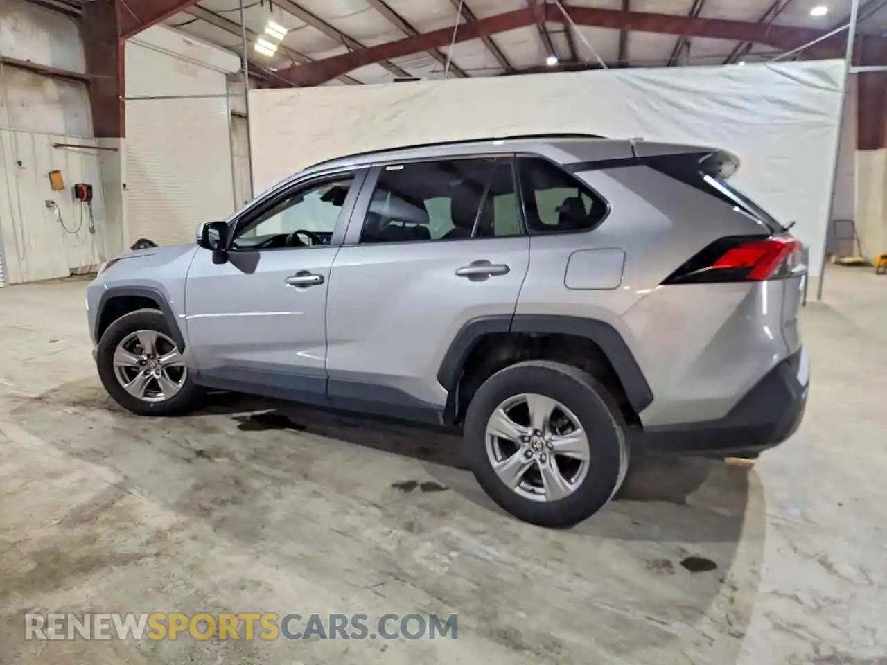 2 Photograph of a damaged car 2T3P1RFV5SW569119 TOYOTA RAV4 2025