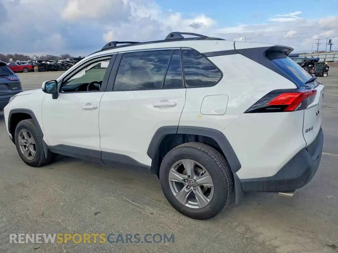 2 Photograph of a damaged car 2T3P1RFV5SW631392 TOYOTA RAV4 2025