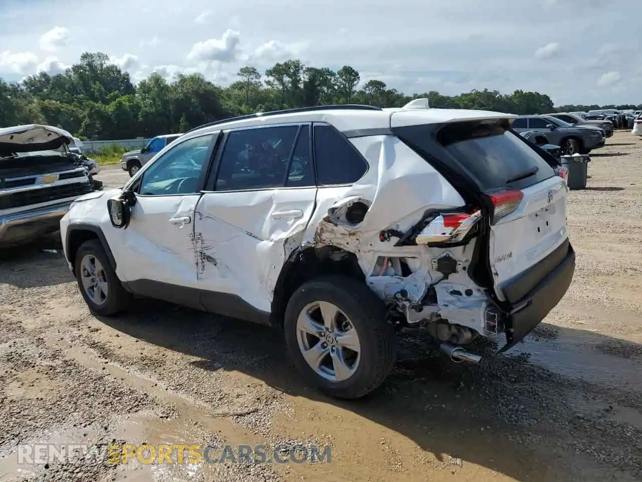 2 Фотография поврежденного автомобиля 2T3P1RFV6SC513109 TOYOTA RAV4 2025
