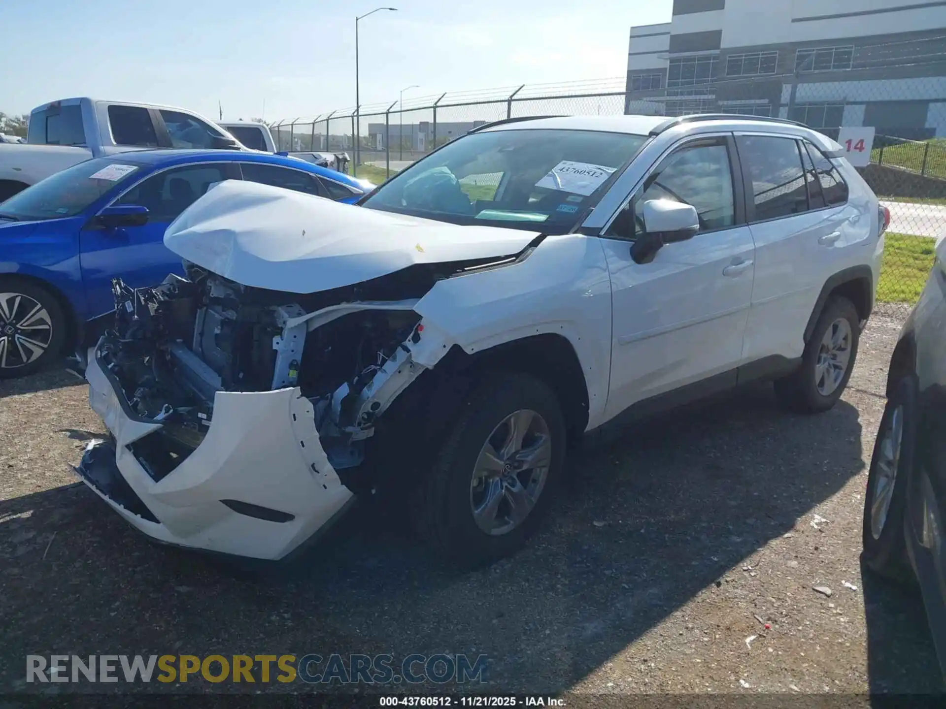 2 Photograph of a damaged car 2T3P1RFV6SC550581 TOYOTA RAV4 2025