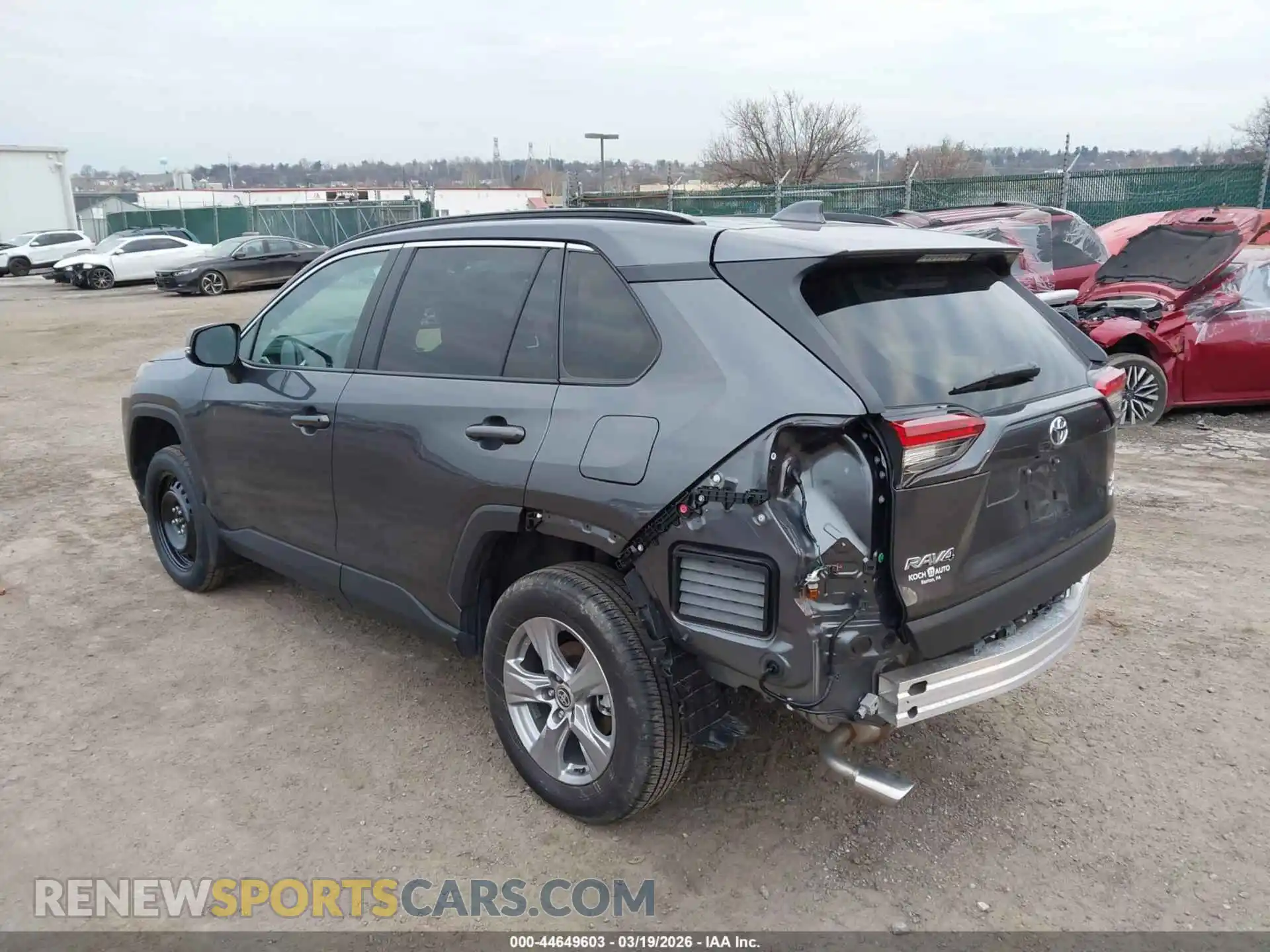 3 Фотография поврежденного автомобиля 2T3P1RFV6SC556106 TOYOTA RAV4 2025