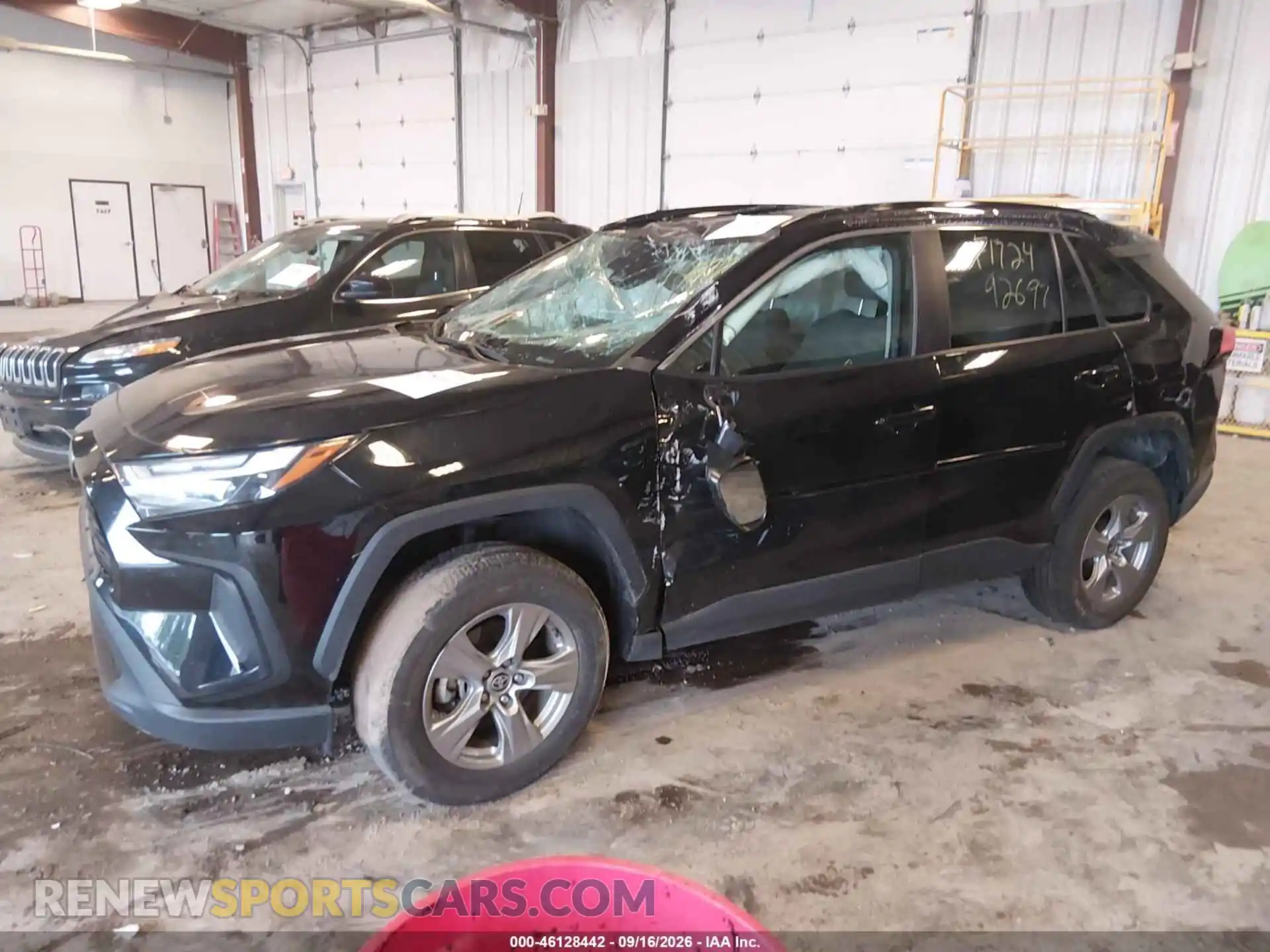 2 Photograph of a damaged car 2T3P1RFV6SW506093 TOYOTA RAV4 2025