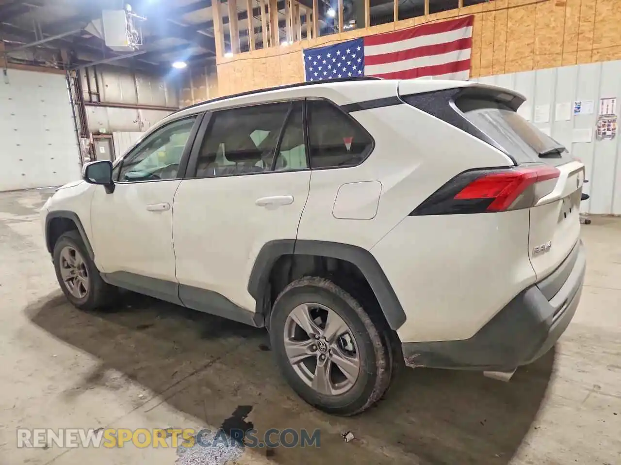 2 Photograph of a damaged car 2T3P1RFV6SW521516 TOYOTA RAV4 2025