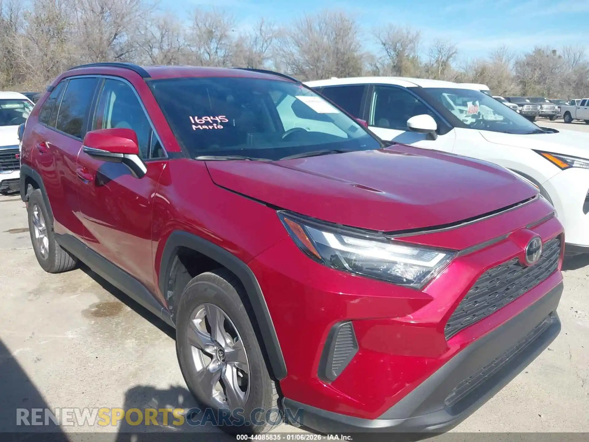 1 Photograph of a damaged car 2T3P1RFV6SW528739 TOYOTA RAV4 2025