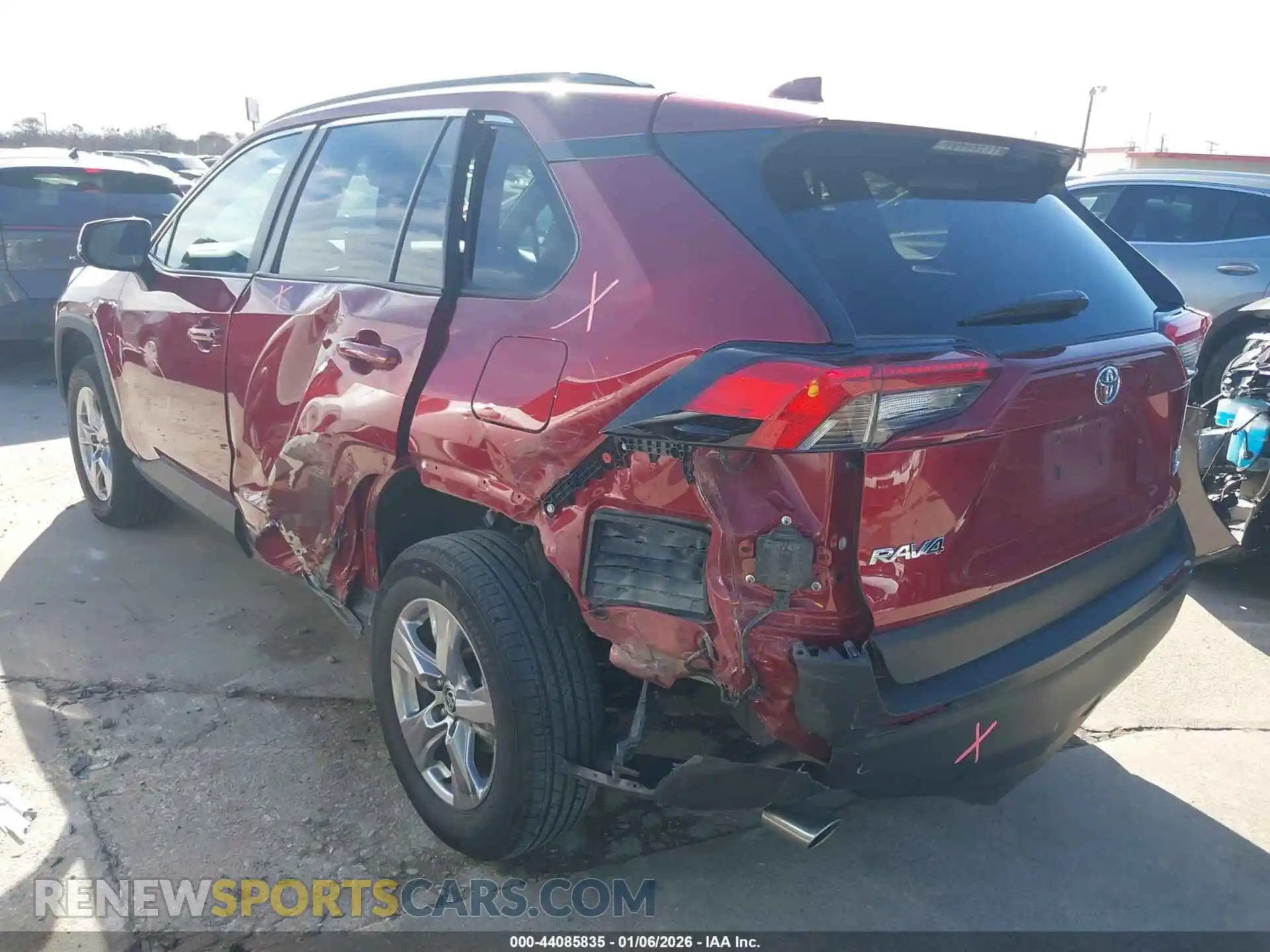 3 Photograph of a damaged car 2T3P1RFV6SW528739 TOYOTA RAV4 2025